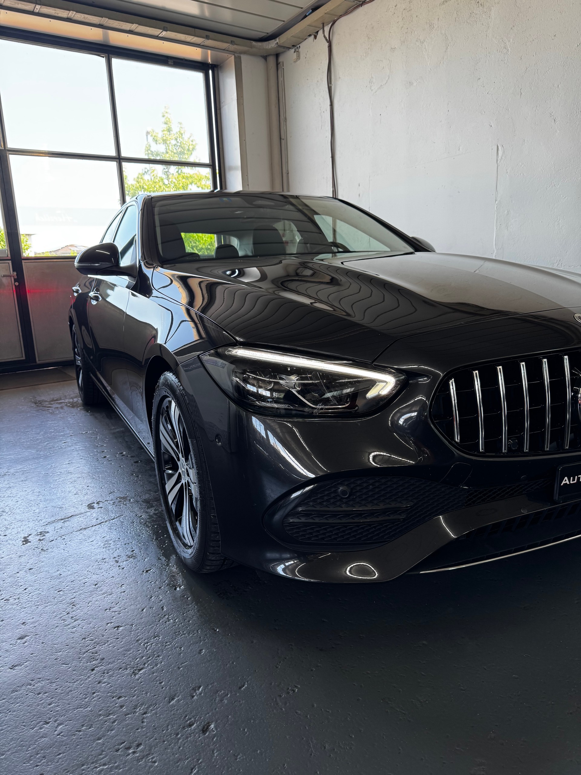 MERCEDES-BENZ C 180 Avantgarde-showroom-element-2