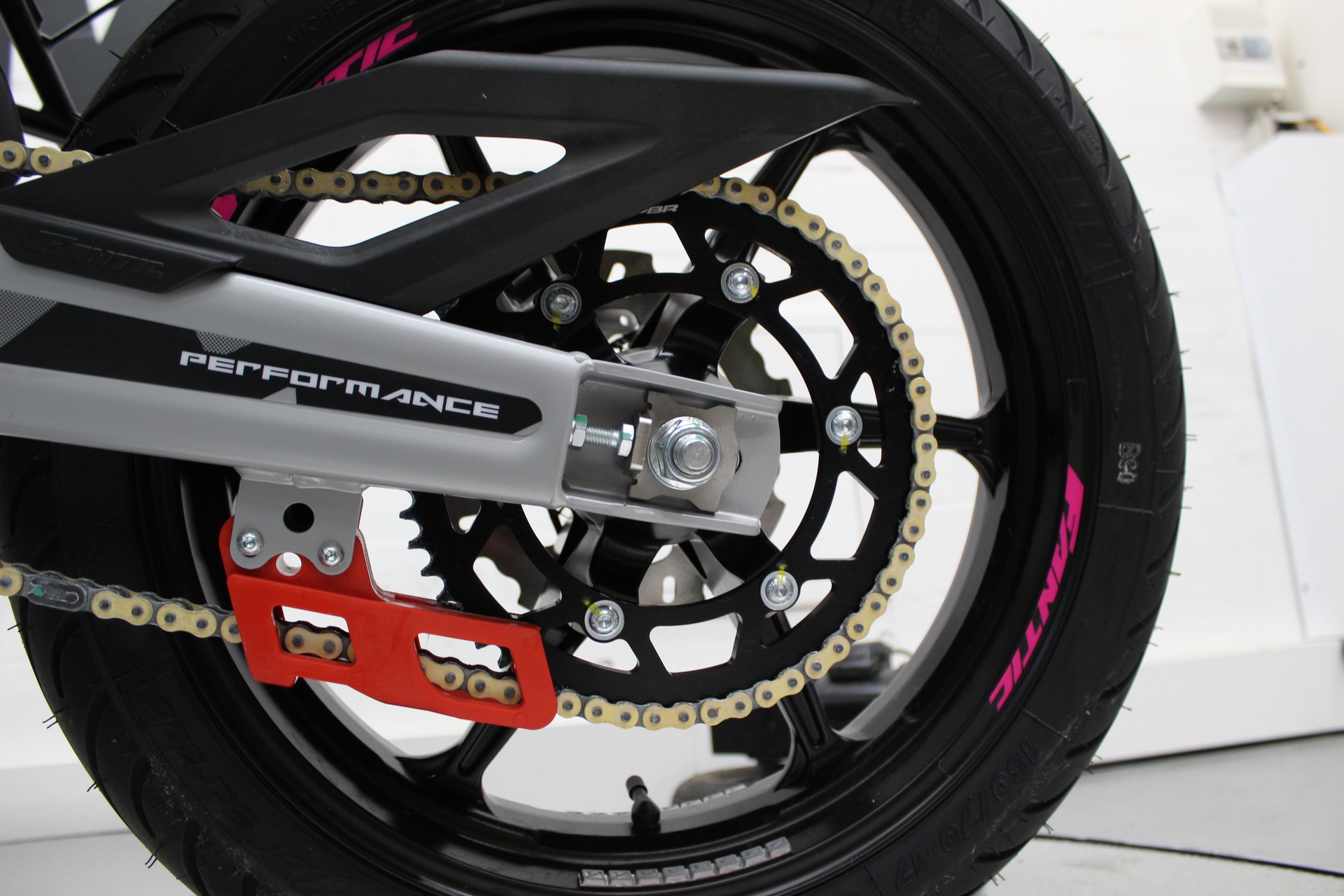 FANTIC XMF 125 PERFORMANCE-image-8