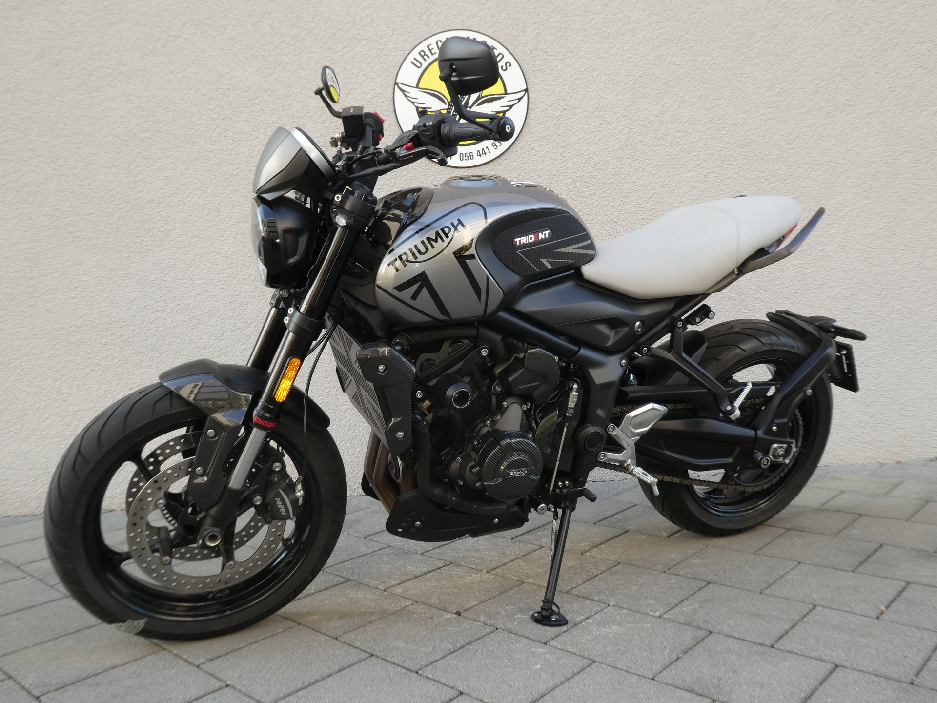 TRIUMPH Trident 660-showroom-element-1