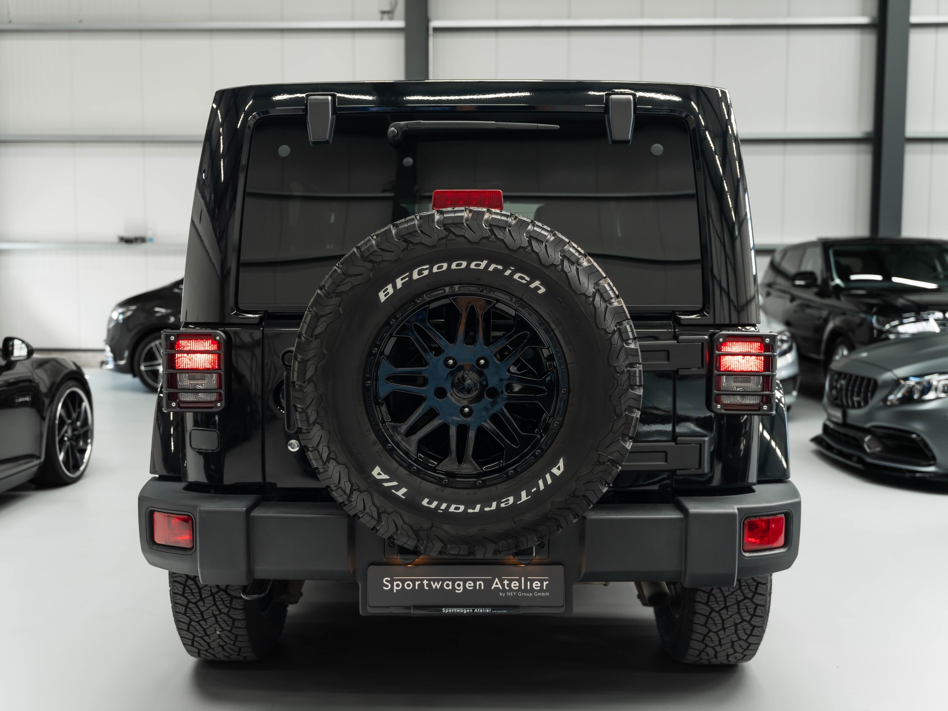 JEEP Wrangler 3.6 Unlimited Arctic Automatic-showroom-element-2