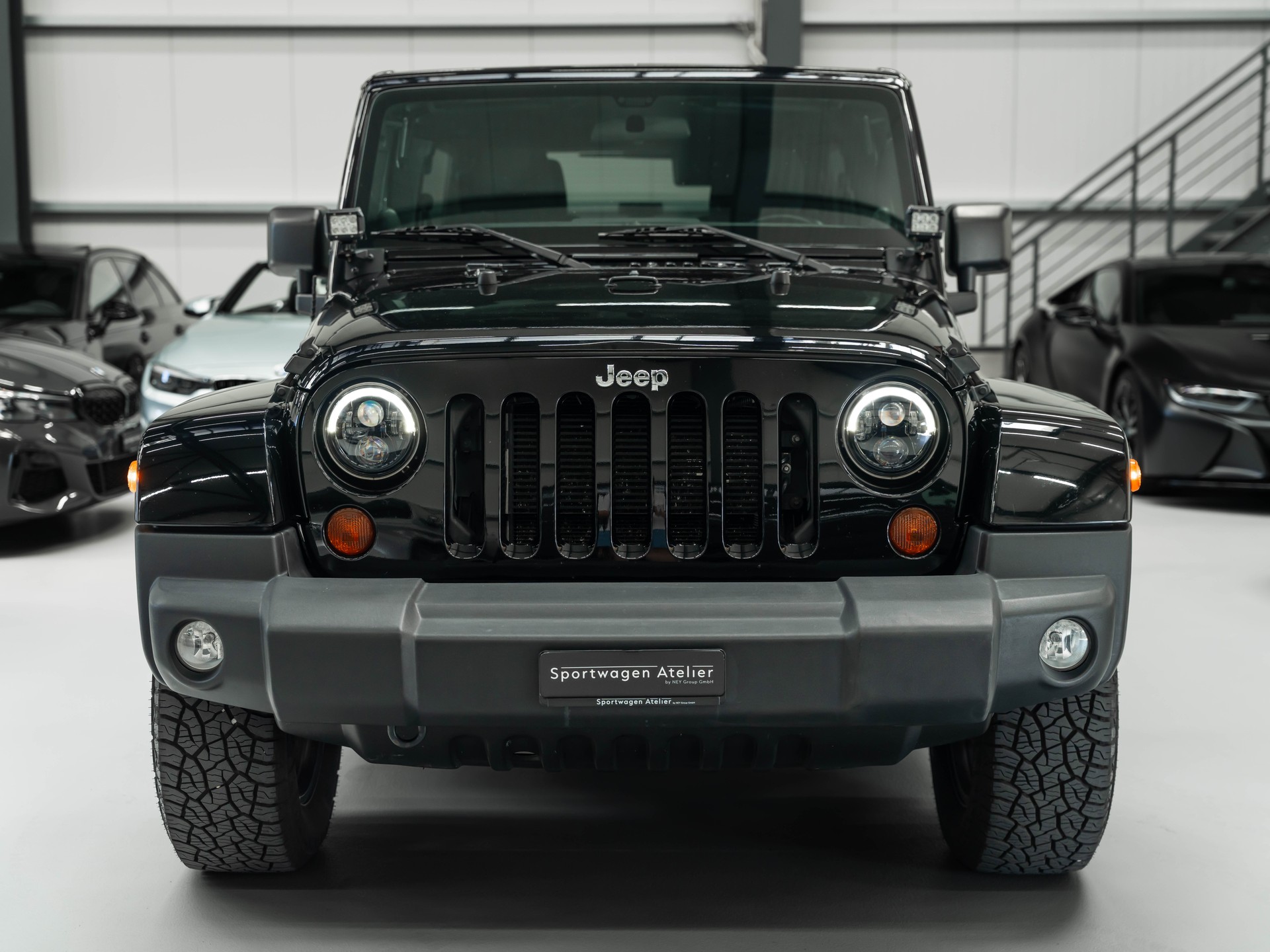 JEEP Wrangler 3.6 Unlimited Arctic Automatic-image-5