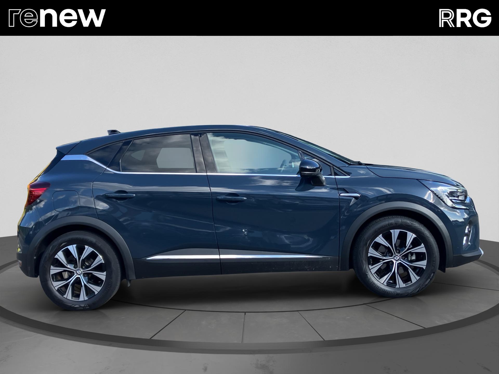 RENAULT Captur 1.6 E-Tech 145 Techno DHT-showroom-element-1