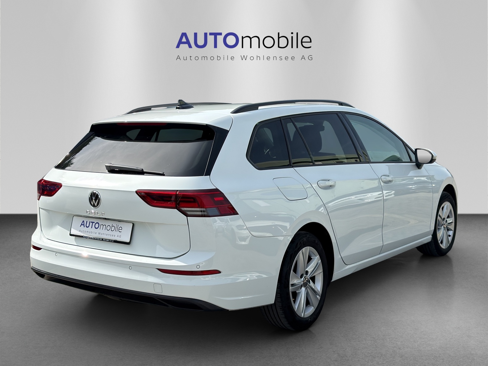 VW Golf Variant 2.0 TDI Life DSG-image-4