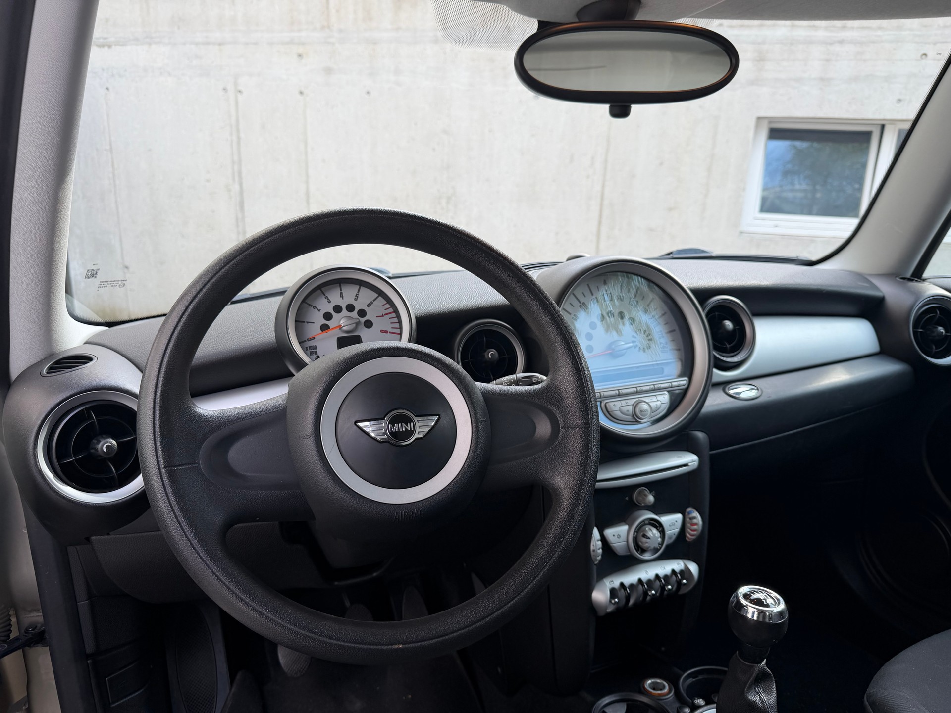MINI 1.6i Cooper | ab MFK & Service | 8-fach | Klima | PDC-image-6