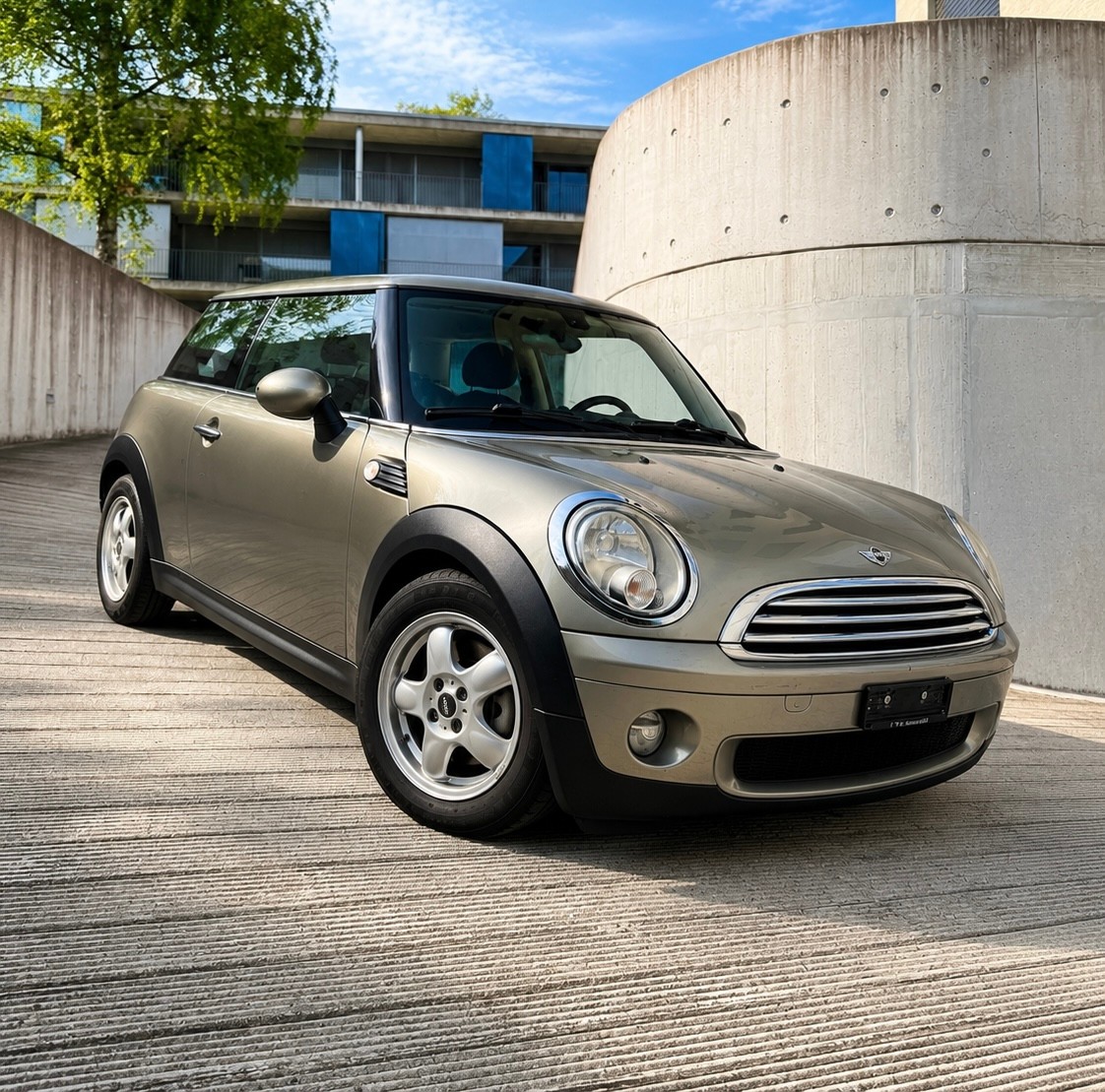 MINI 1.6i Cooper | ab MFK & Service | 8-fach | Klima | PDC