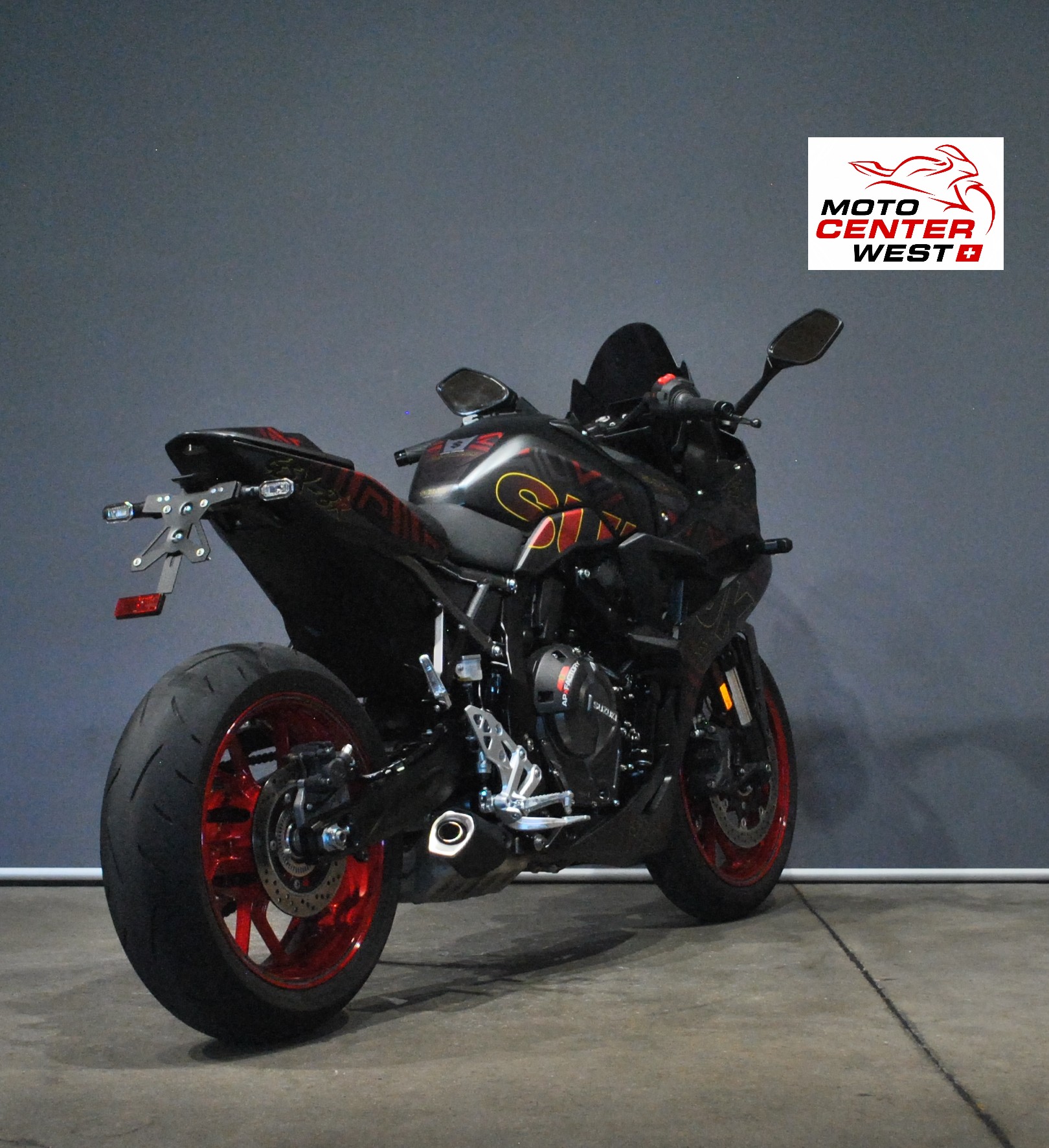 SUZUKI GSX-8R-image-4