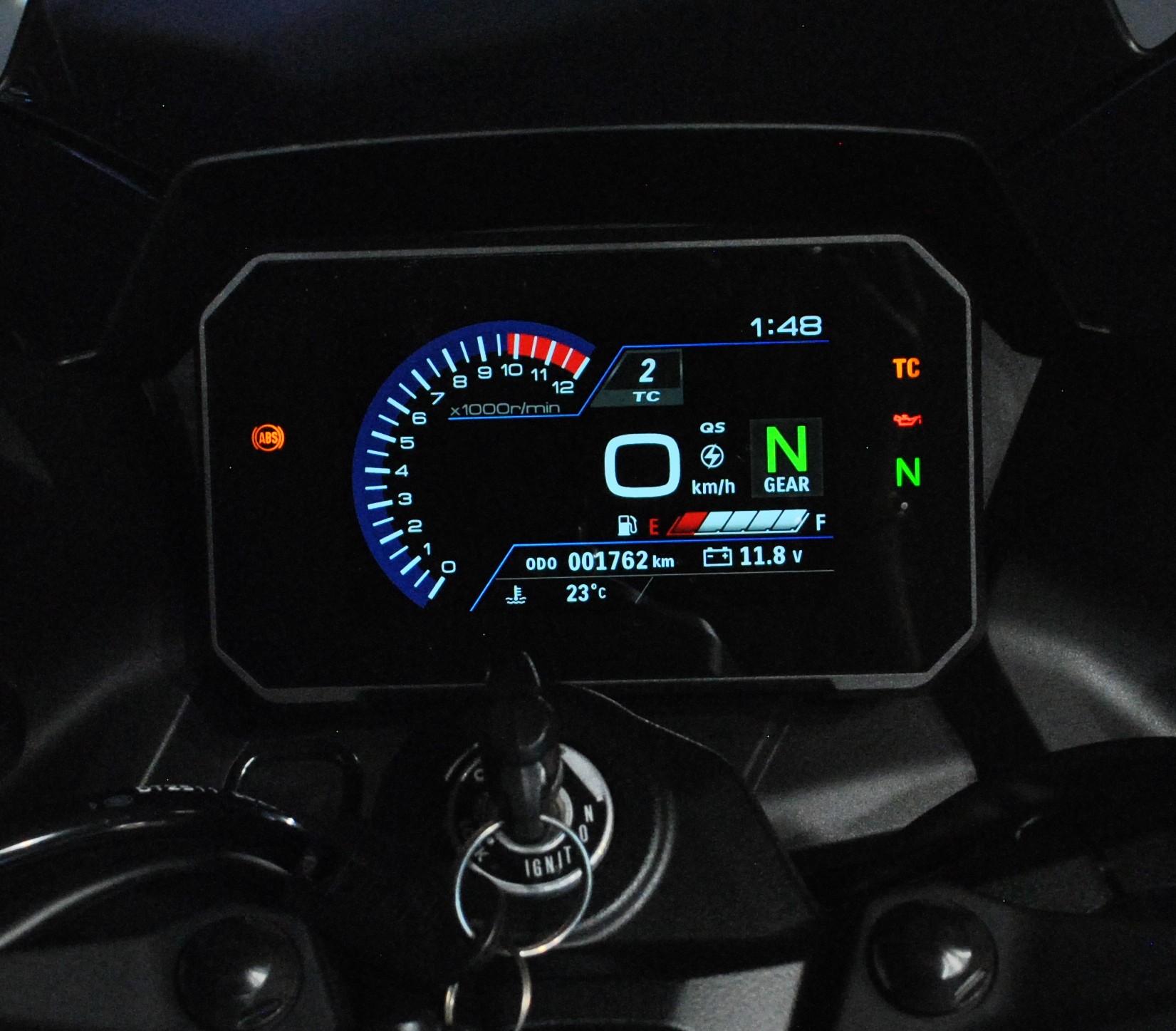 SUZUKI GSX-8R-image-5