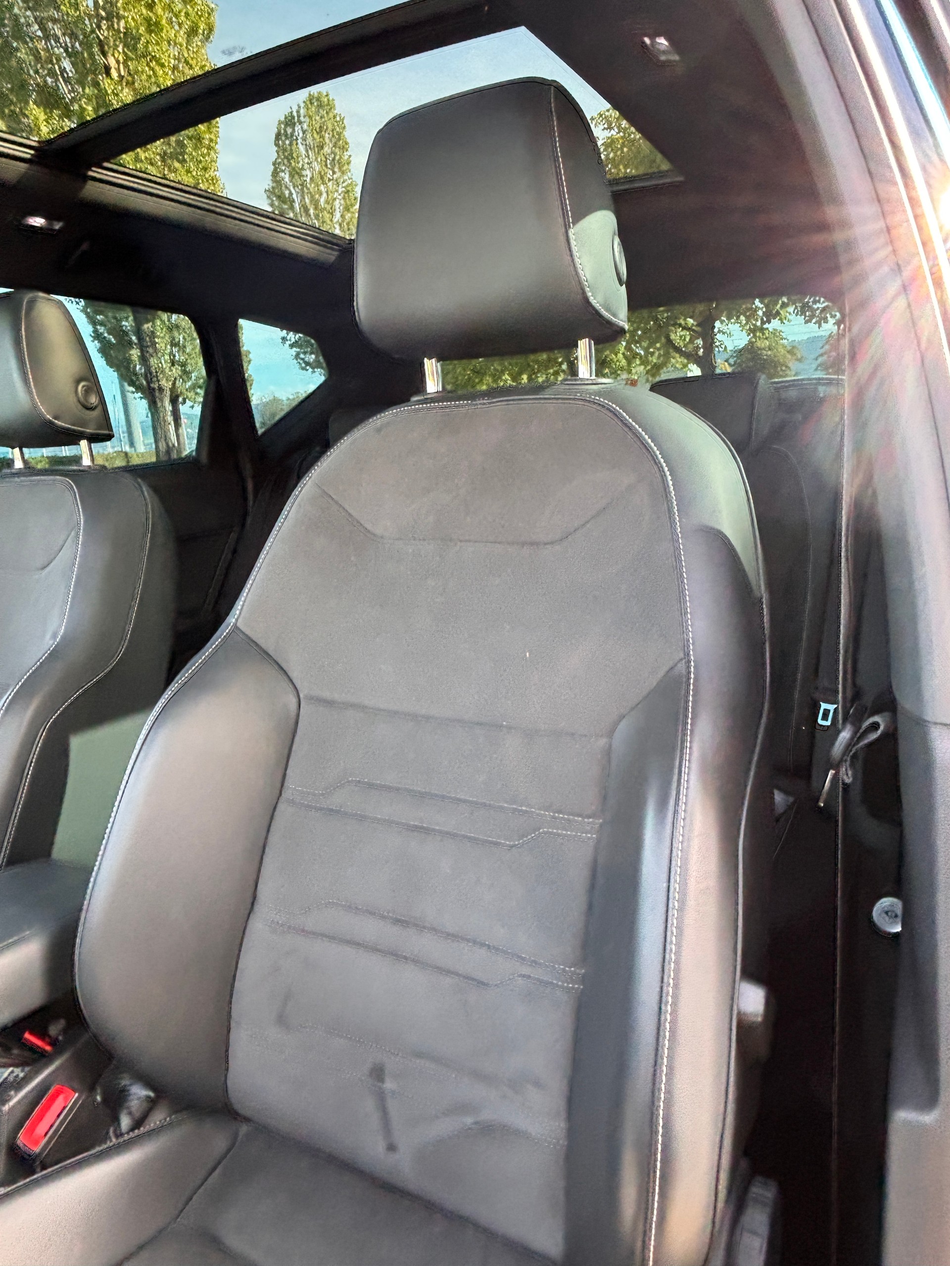 SEAT 2.0 TSI Hola Xperience 4Drive DSG-image-8