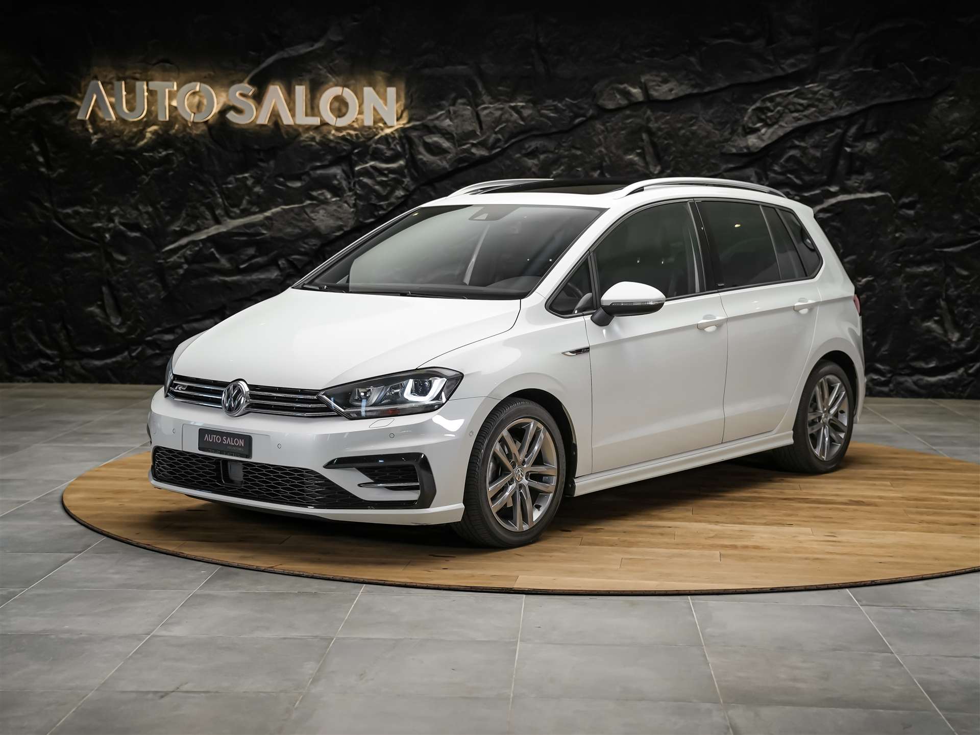 VW Golf Sportsvan 1.4 TSI R-Line DSG *Panorama*CH Fahrzeug*-showroom-element-1
