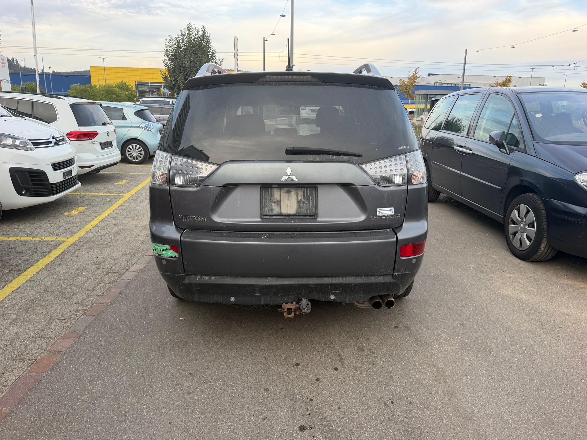 MITSUBISHI Outlander 2.2 DID Intense 4WD-image-5
