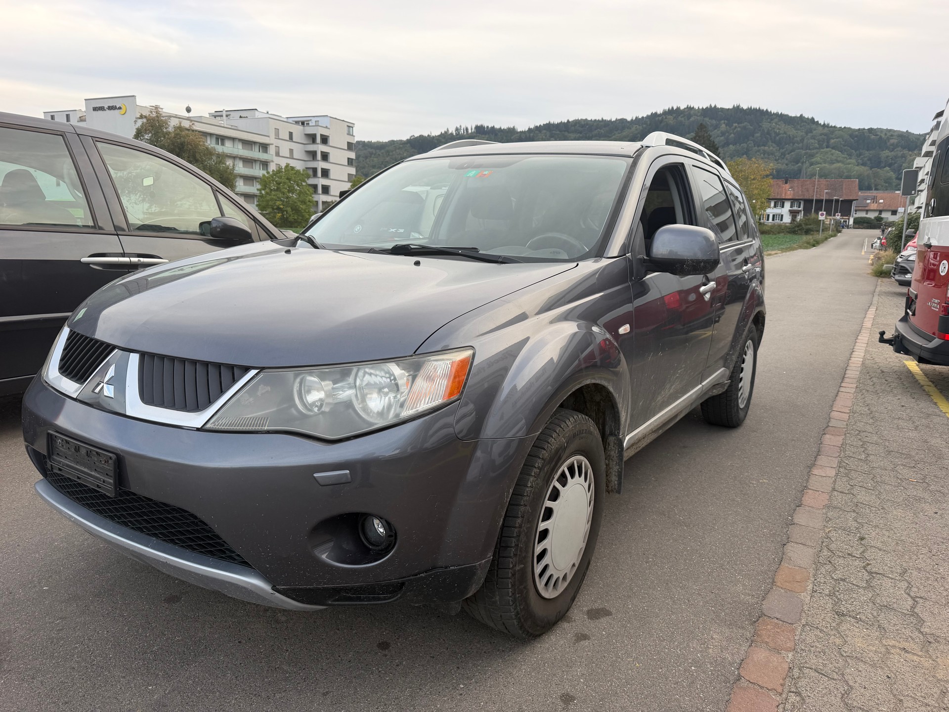 MITSUBISHI Outlander 2.2 DID Intense 4WD