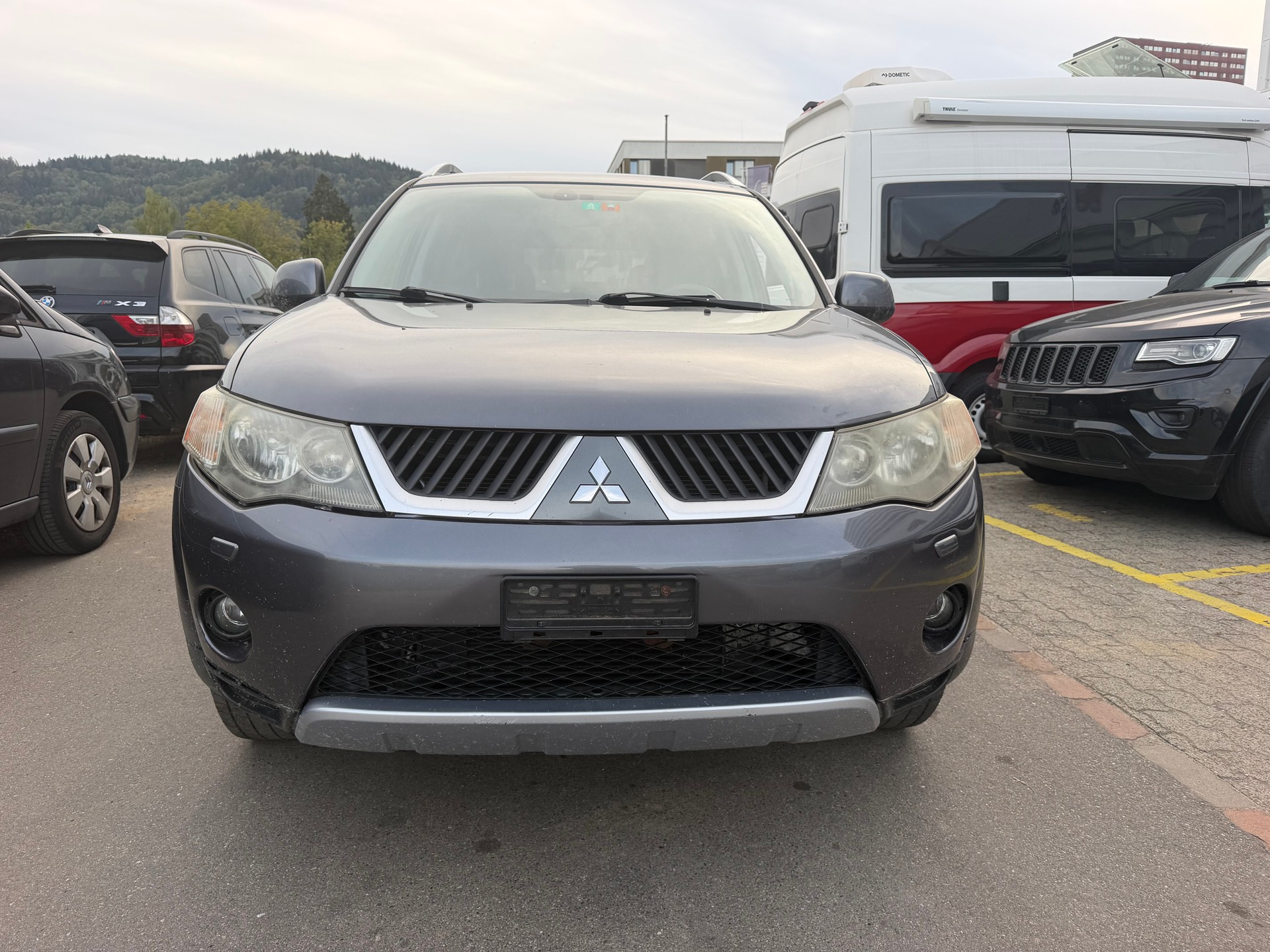 MITSUBISHI Outlander 2.2 DID Intense 4WD-showroom-element-2