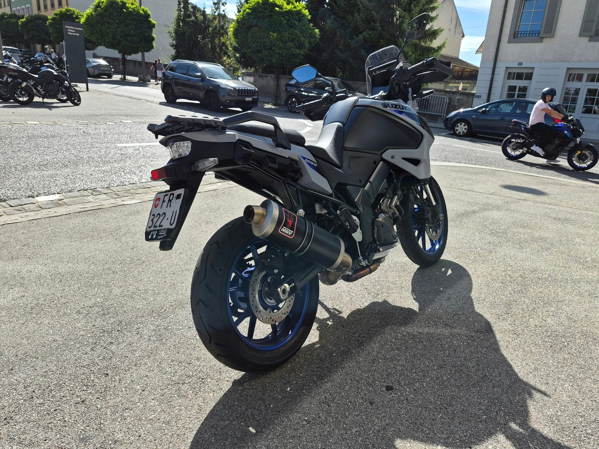 SUZUKI DL 1050-image-4