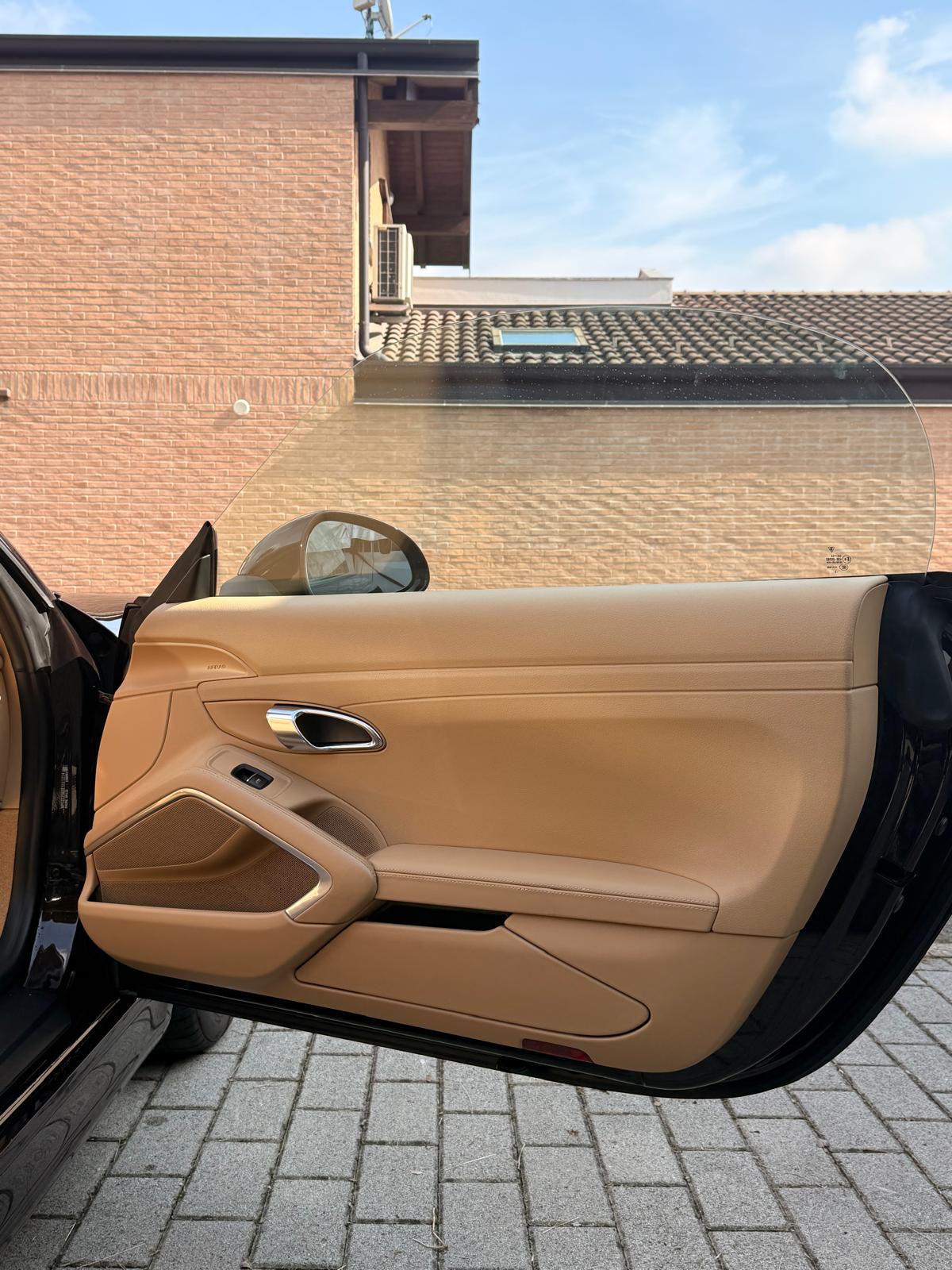 PORSCHE 2.7 PDK-image-13