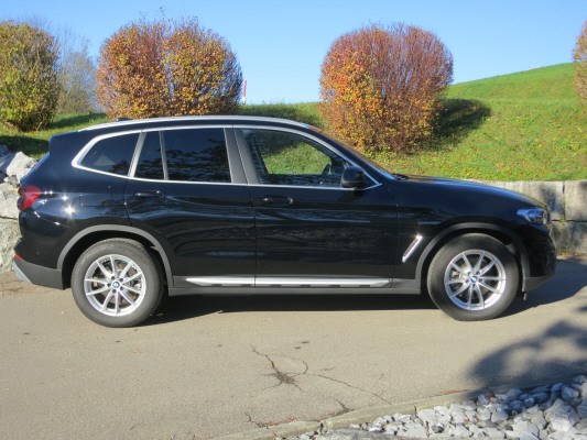 BMW X3 xDrive 48V 20d-showroom-element-2