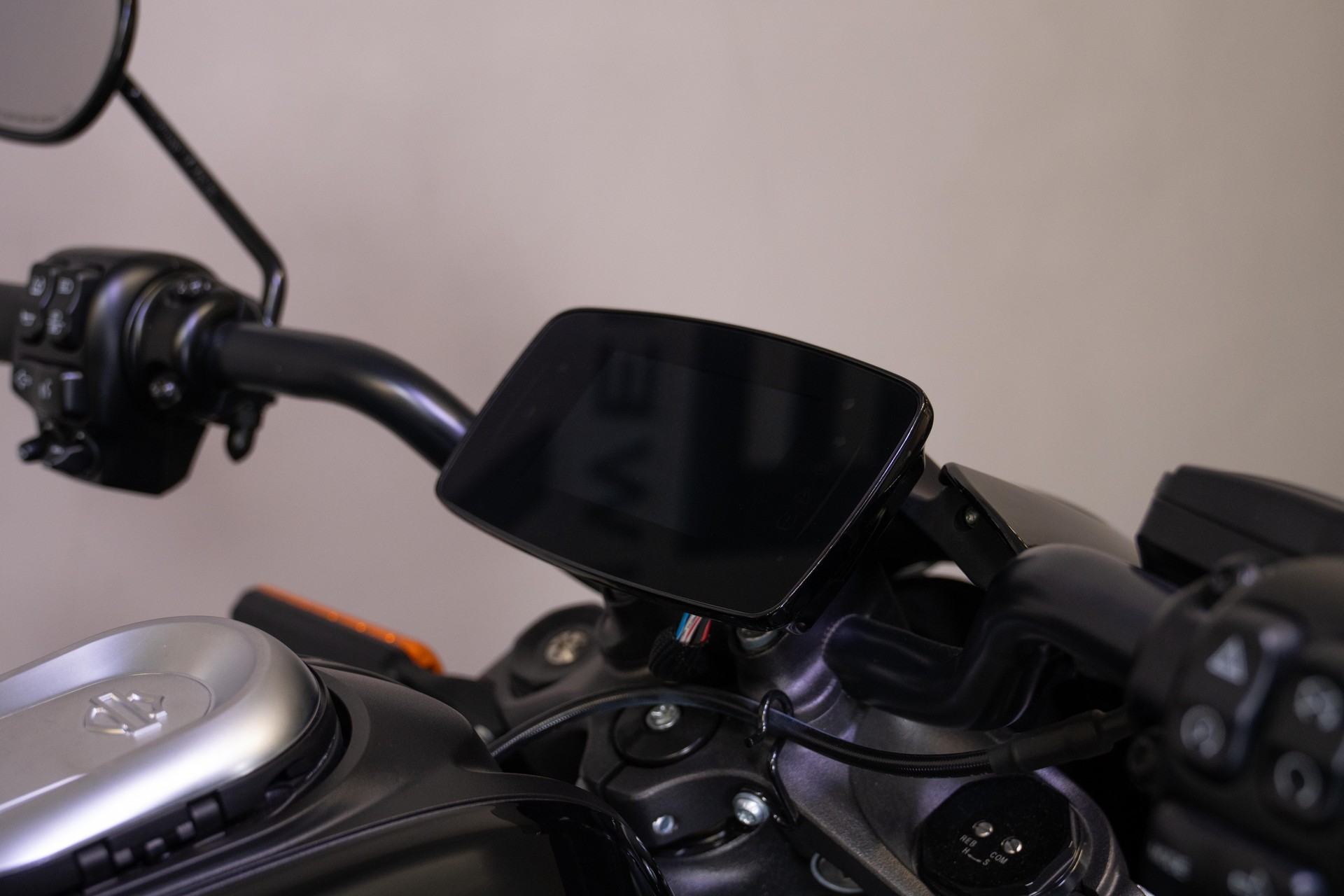 HARLEY-DAVIDSON Live Wire-image-8