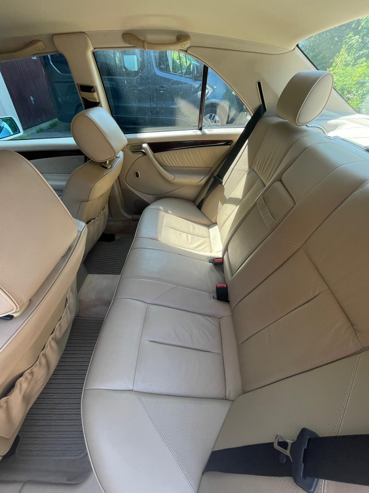 MERCEDES-BENZ C 280 Elégance-image-14