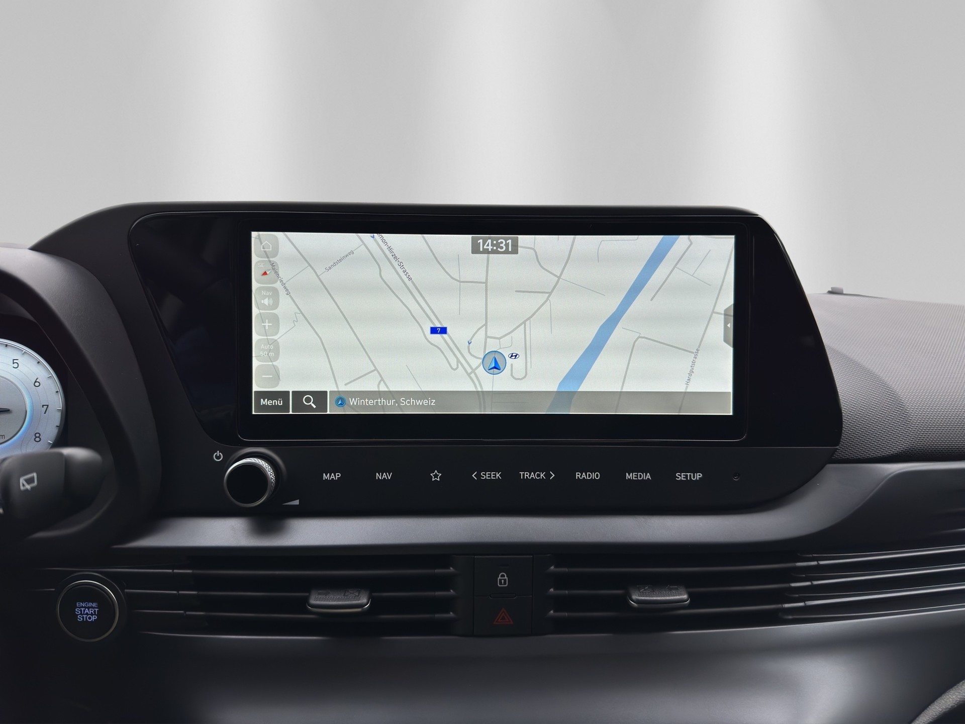 HYUNDAI Bayon 1.0 T-GDi AmpliaDCT-image-16
