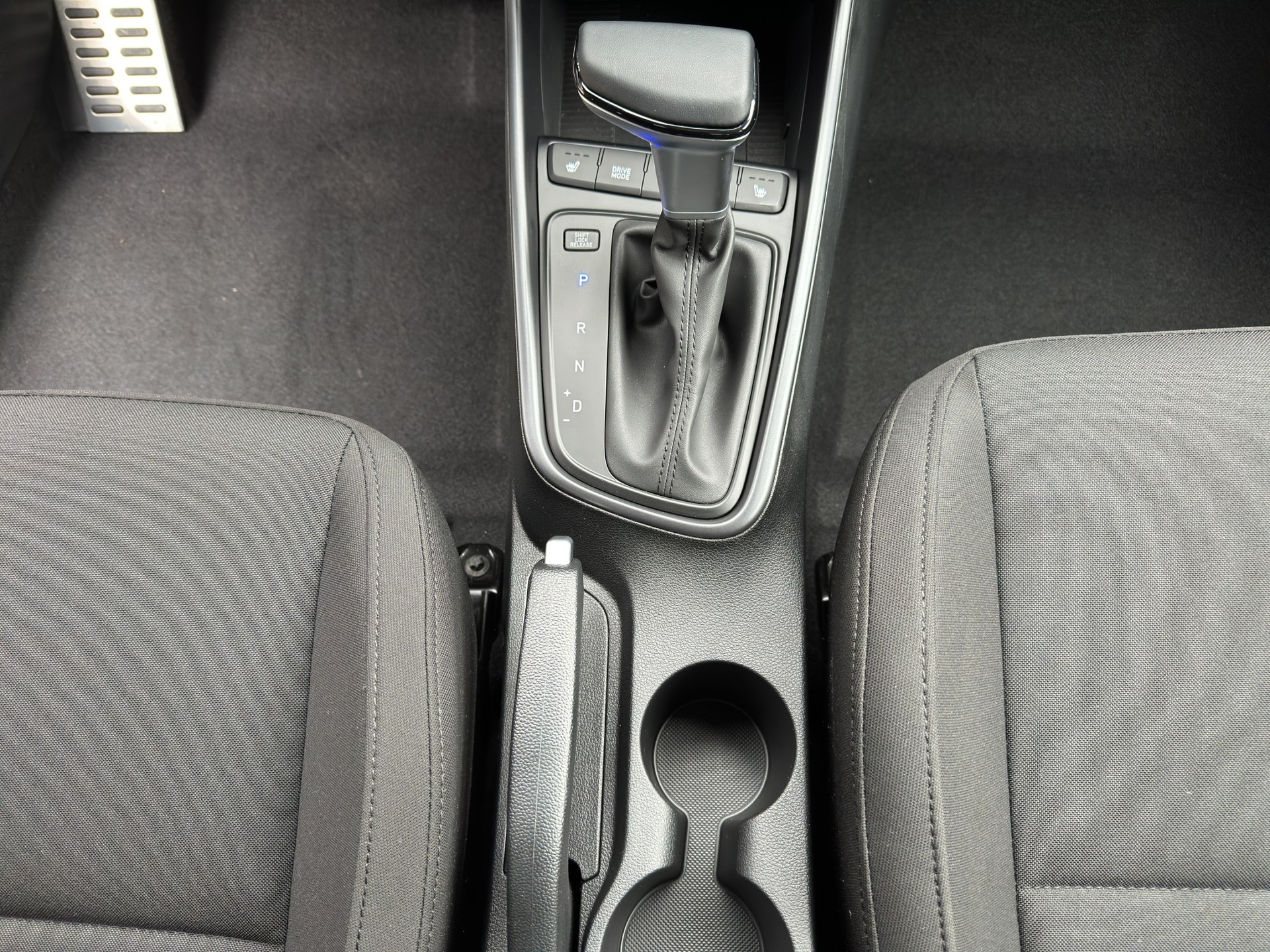 HYUNDAI Bayon 1.0 T-GDi AmpliaDCT-image-18