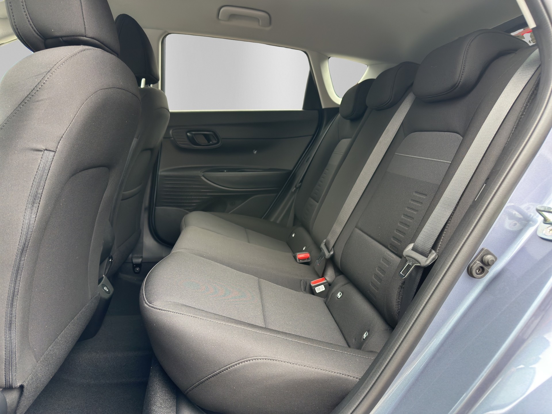 HYUNDAI Bayon 1.0 T-GDi AmpliaDCT-image-10