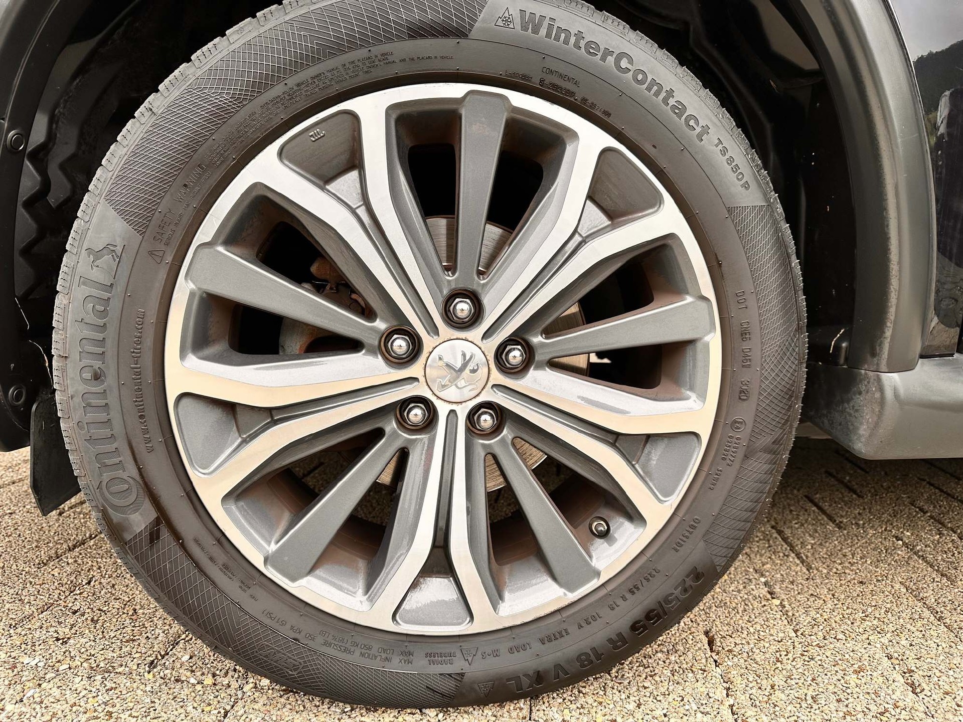 PEUGEOT 4008 1.8 HDi Allure S/S-image-13