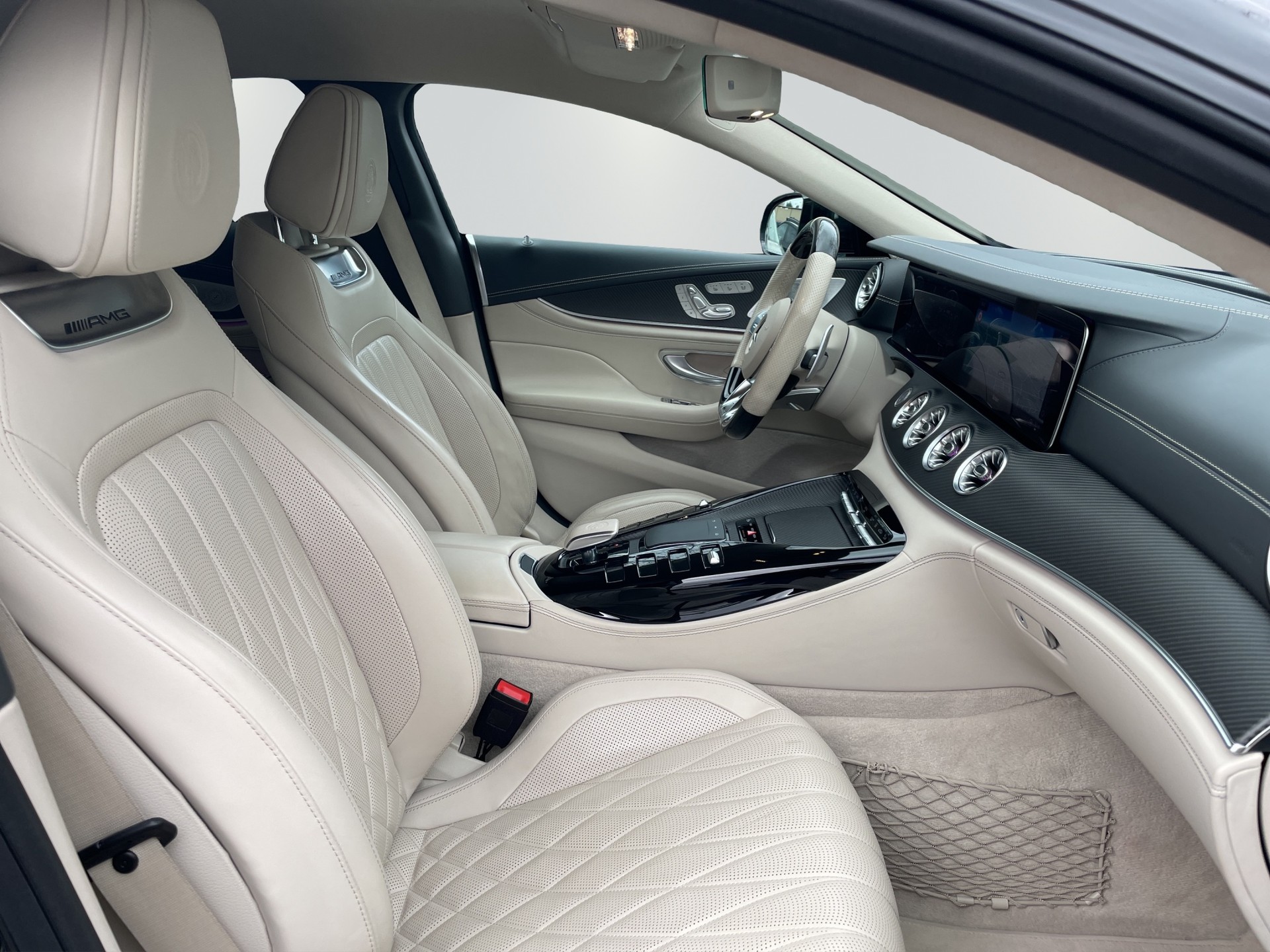 MERCEDES-BENZ AMG GT 4 63 S 4Matic+-image-9