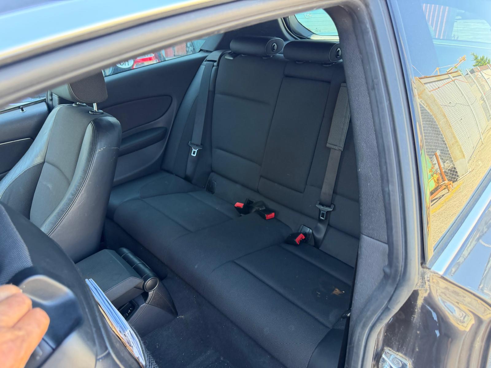 BMW 120i-image-11