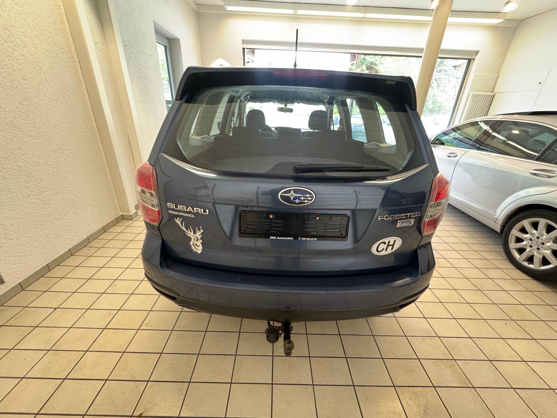 SUBARU Forester 2.0D Luxury-image-3