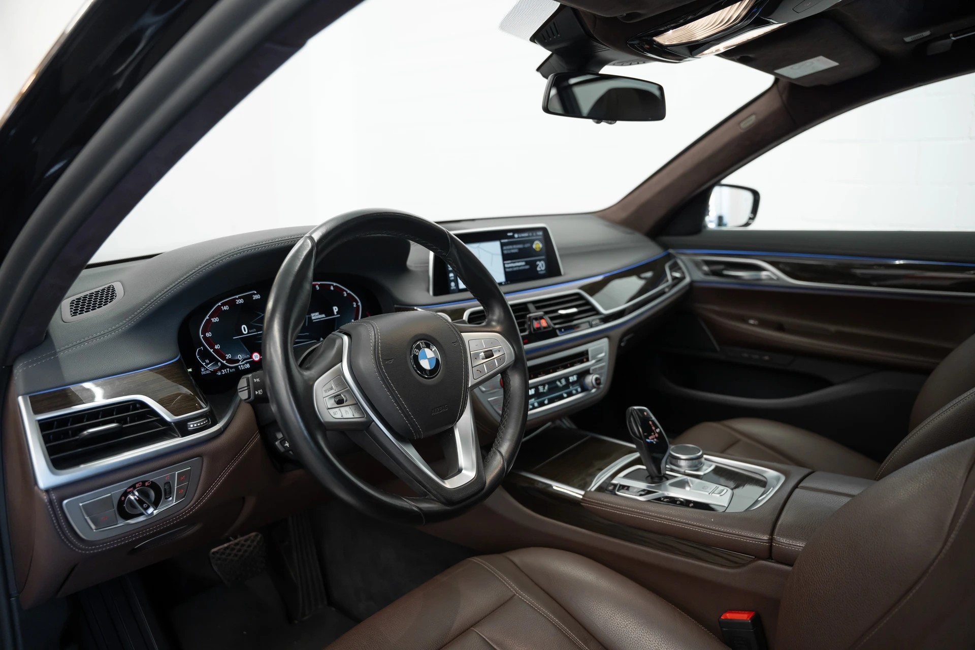 BMW 730Ld xDrive Steptronic-image-7