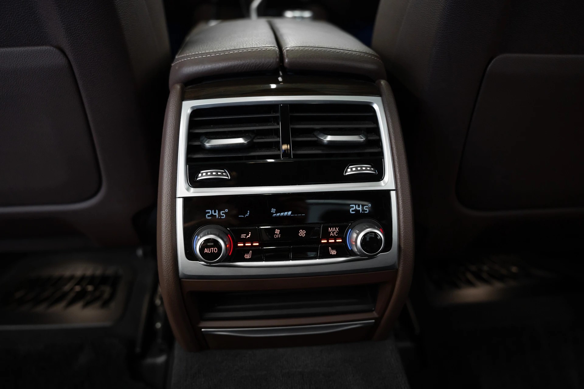 BMW 730Ld xDrive Steptronic-image-15