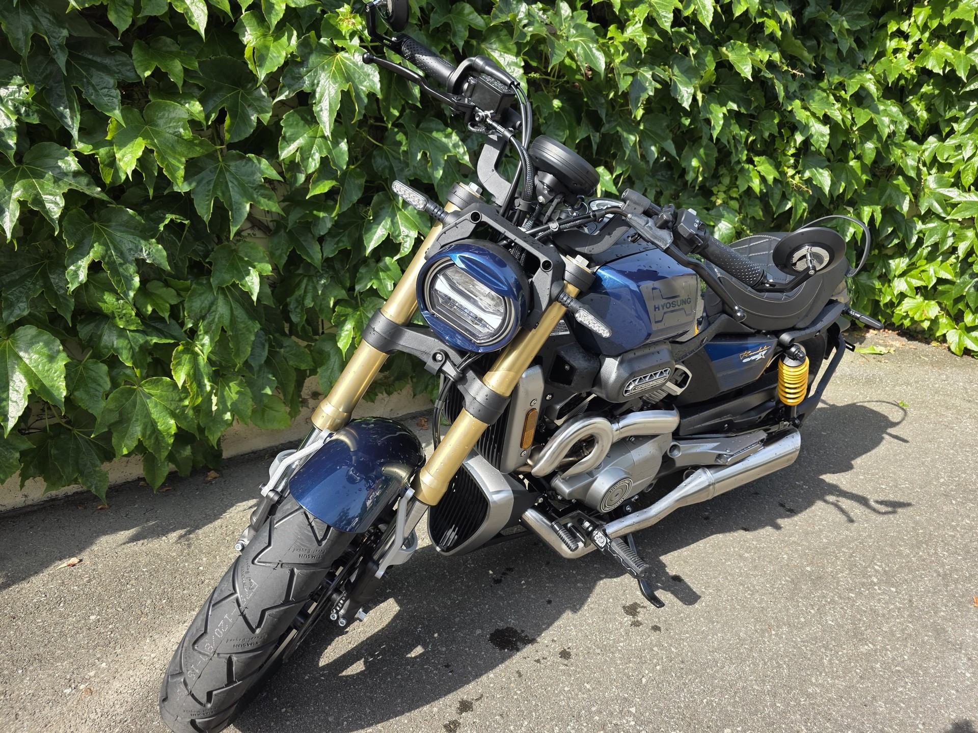 HYOSUNG 125 GV X-image-3