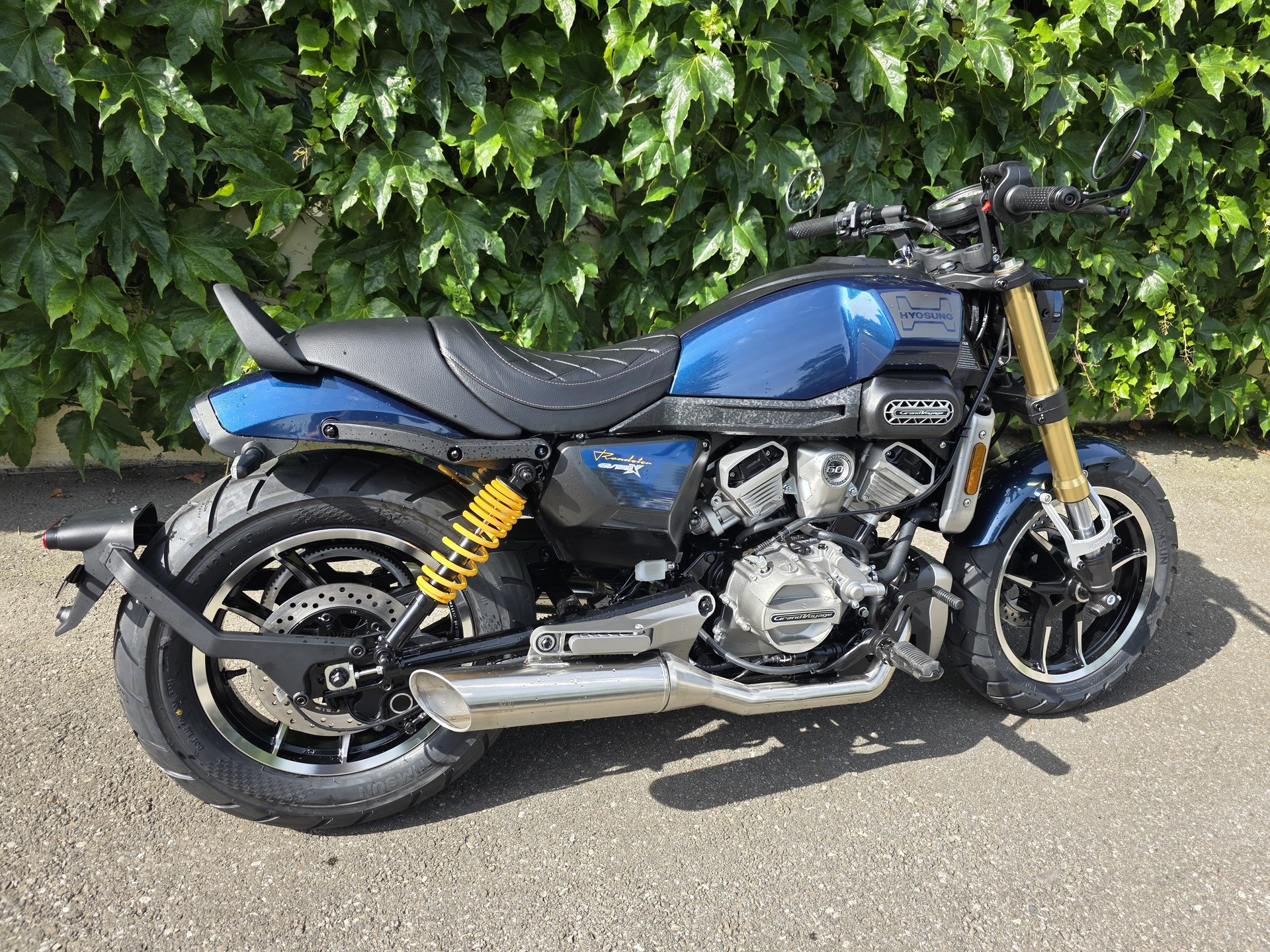 HYOSUNG 125 GV X-image-1