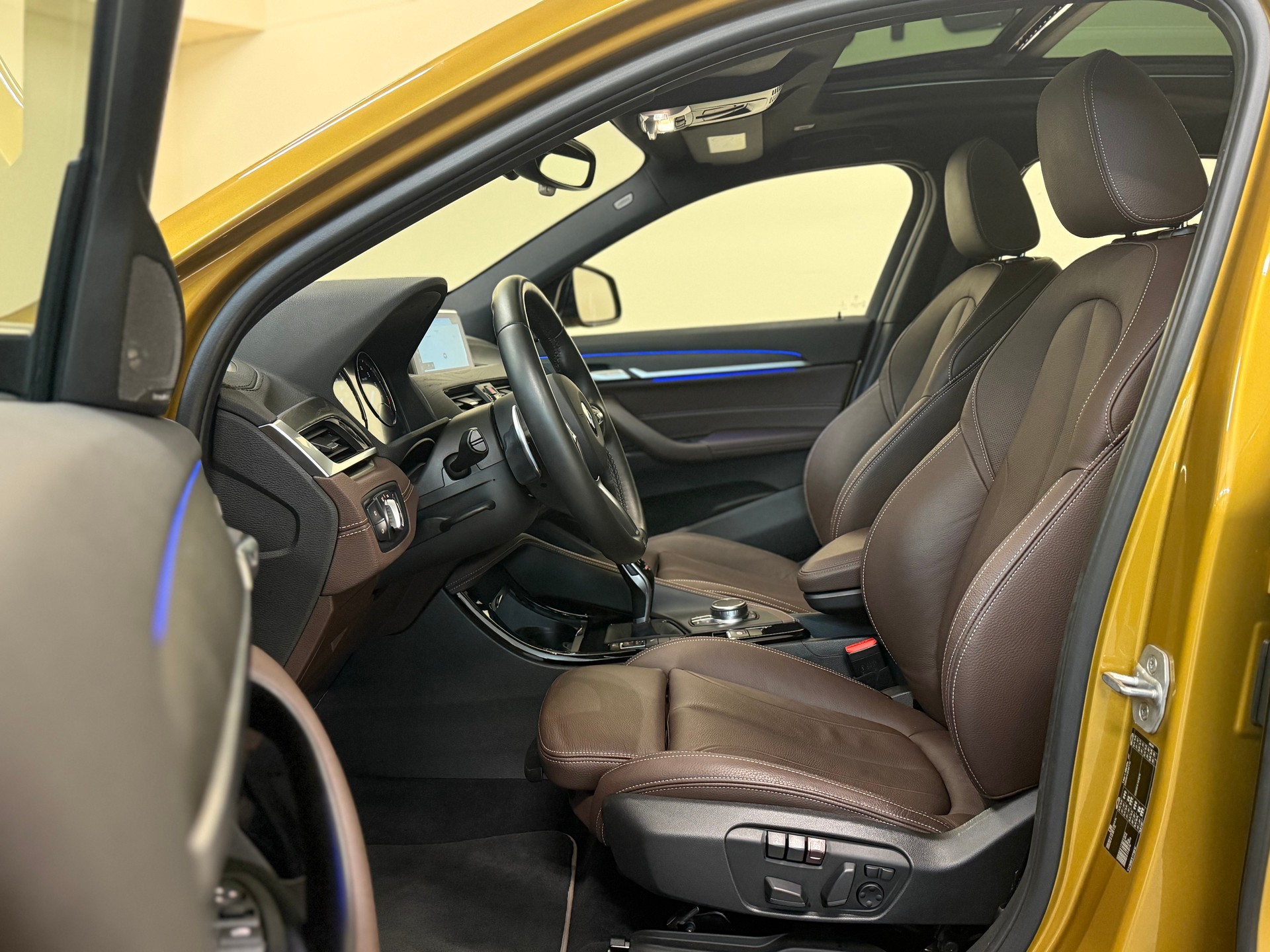 BMW X2 sDrive 20i M Sport Steptronic DSK-image-12