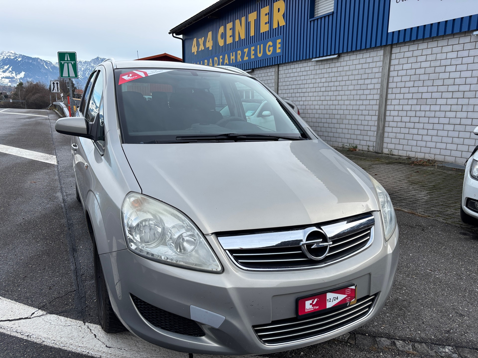 OPEL Zafira 2.2i 16V Enjoy Automatic