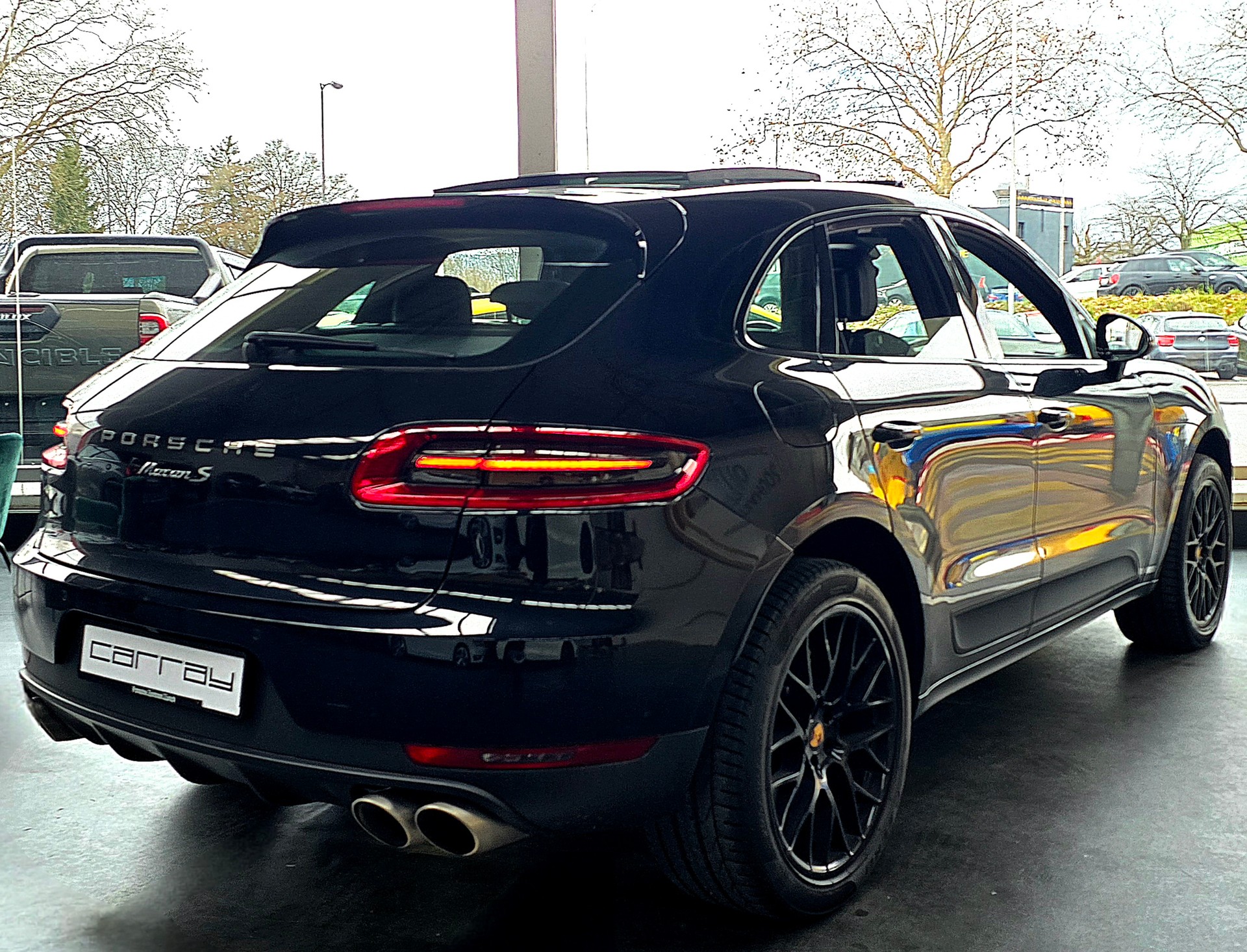 PORSCHE Macan S PDK-image-5