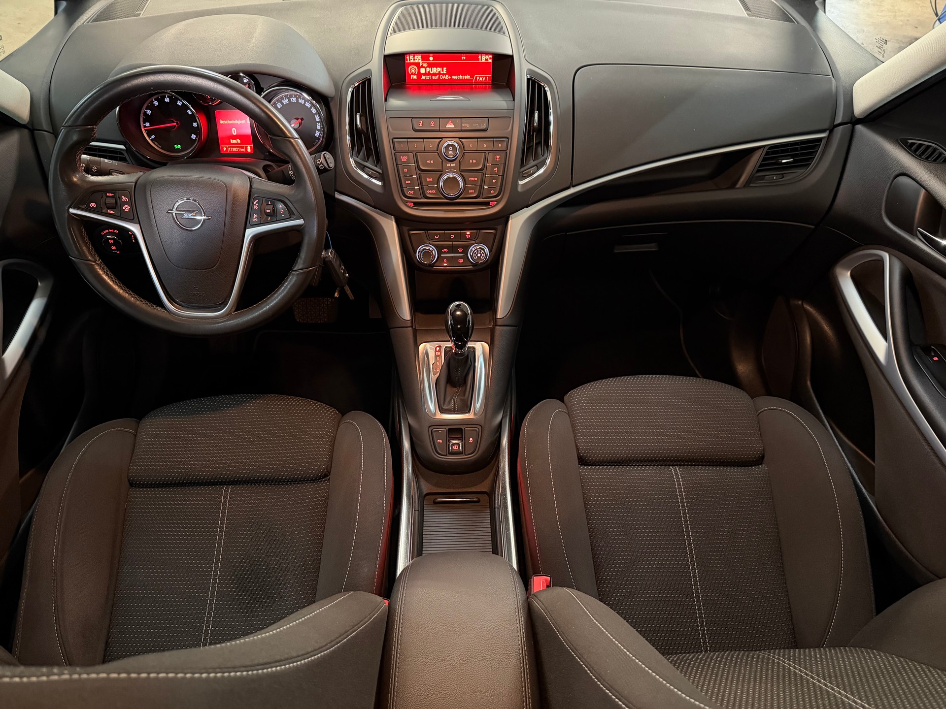 OPEL Zafira Tourer 1.4i 16V Turbo Automatic-image-7