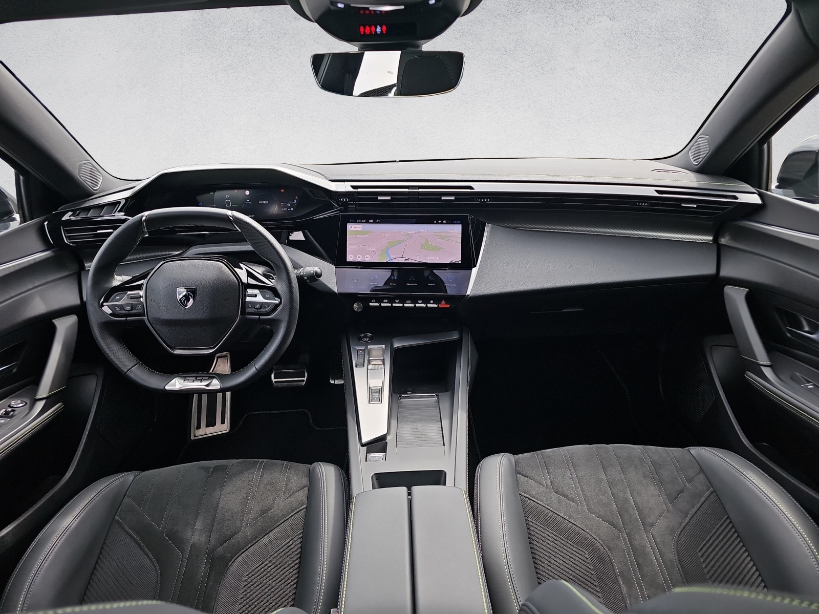PEUGEOT 308 1.6 PHEV 180 GT-image-8