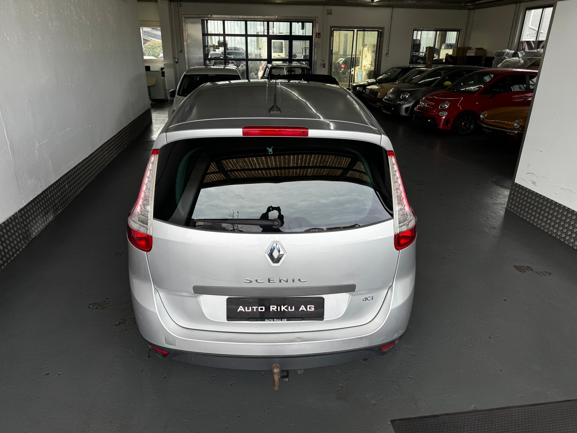 RENAULT Grand Scénic 1.6 dCi Dynamique-image-9