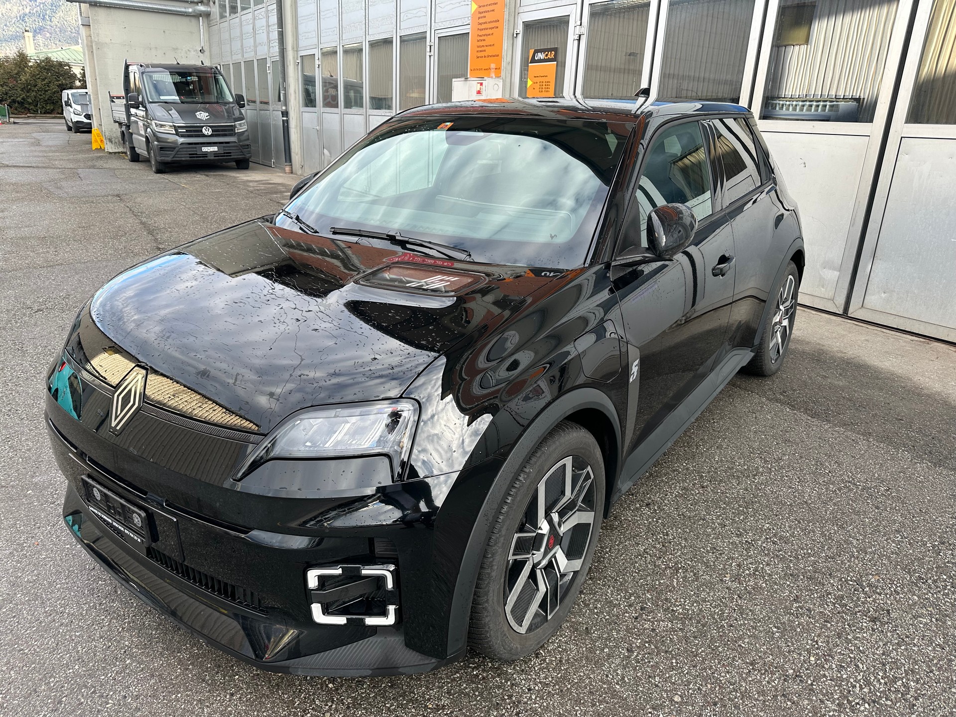 RENAULT R5 E-Tech Comfort Range 52 kWh Techno-image-2