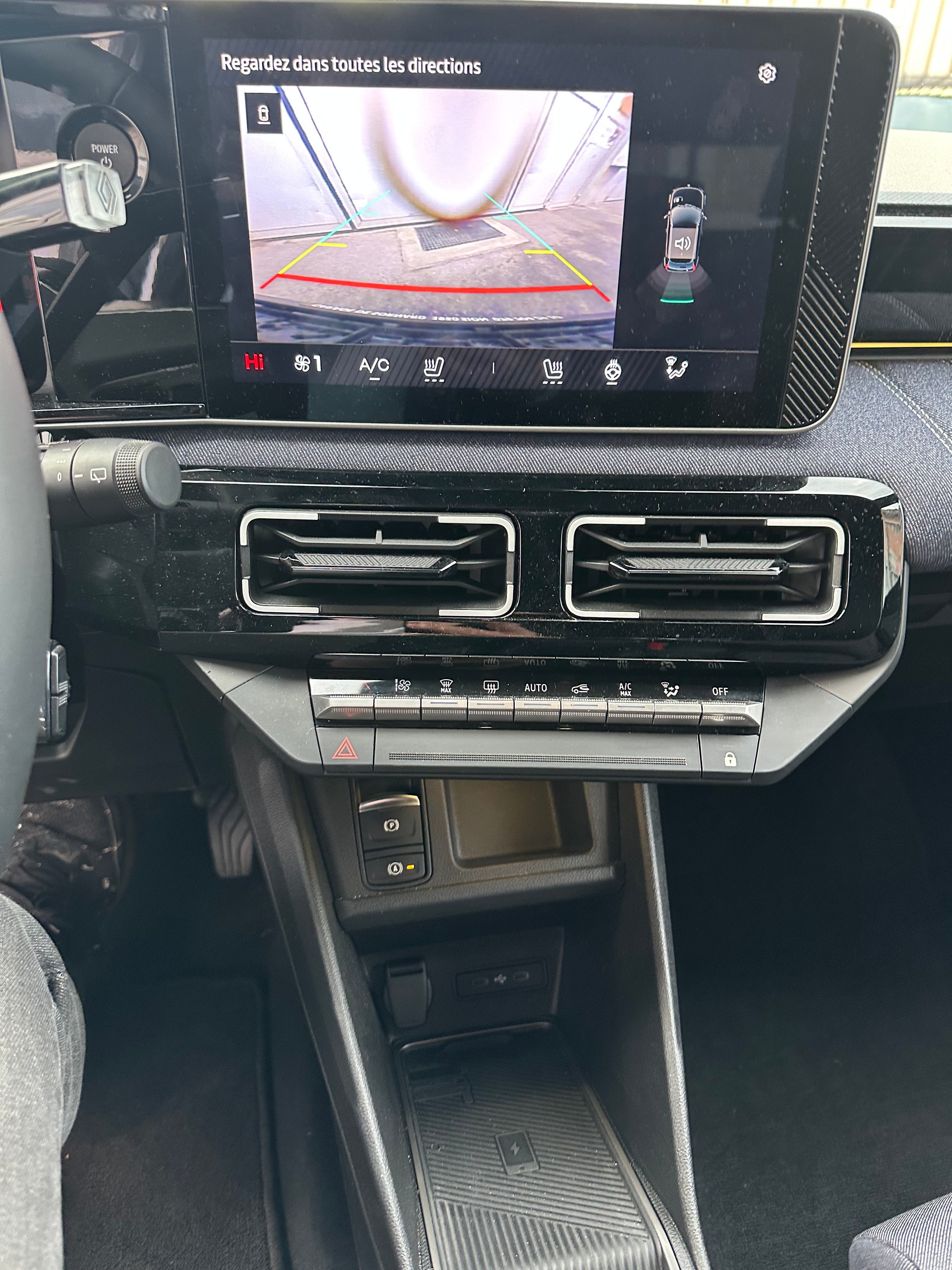 RENAULT R5 E-Tech Comfort Range 52 kWh Techno-image-8