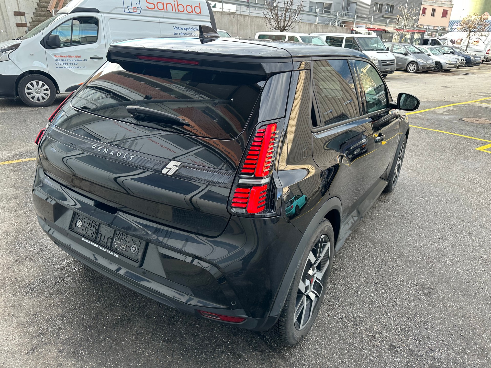 RENAULT R5 E-Tech Comfort Range 52 kWh Techno-image-4