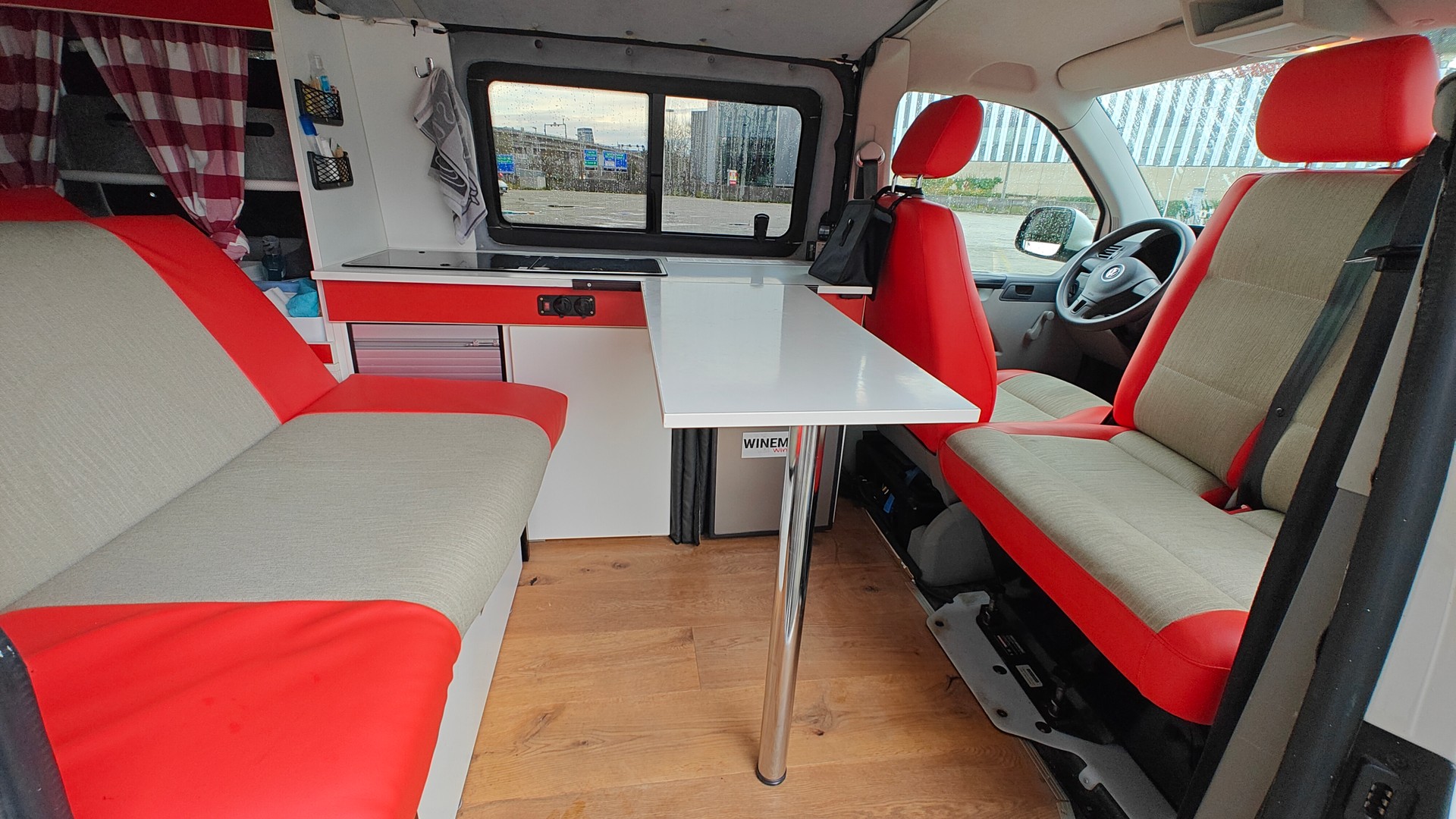VW T5 2.0 TDI-image-5