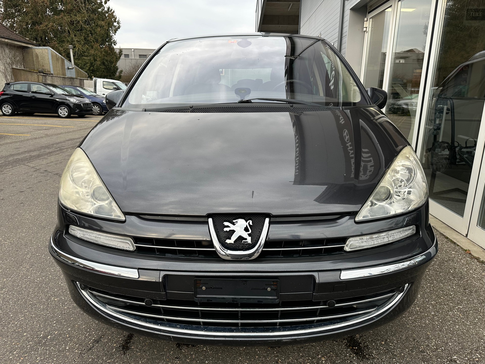 PEUGEOT 807 2.0 16V HDi Family+ Tiptronic-image-1