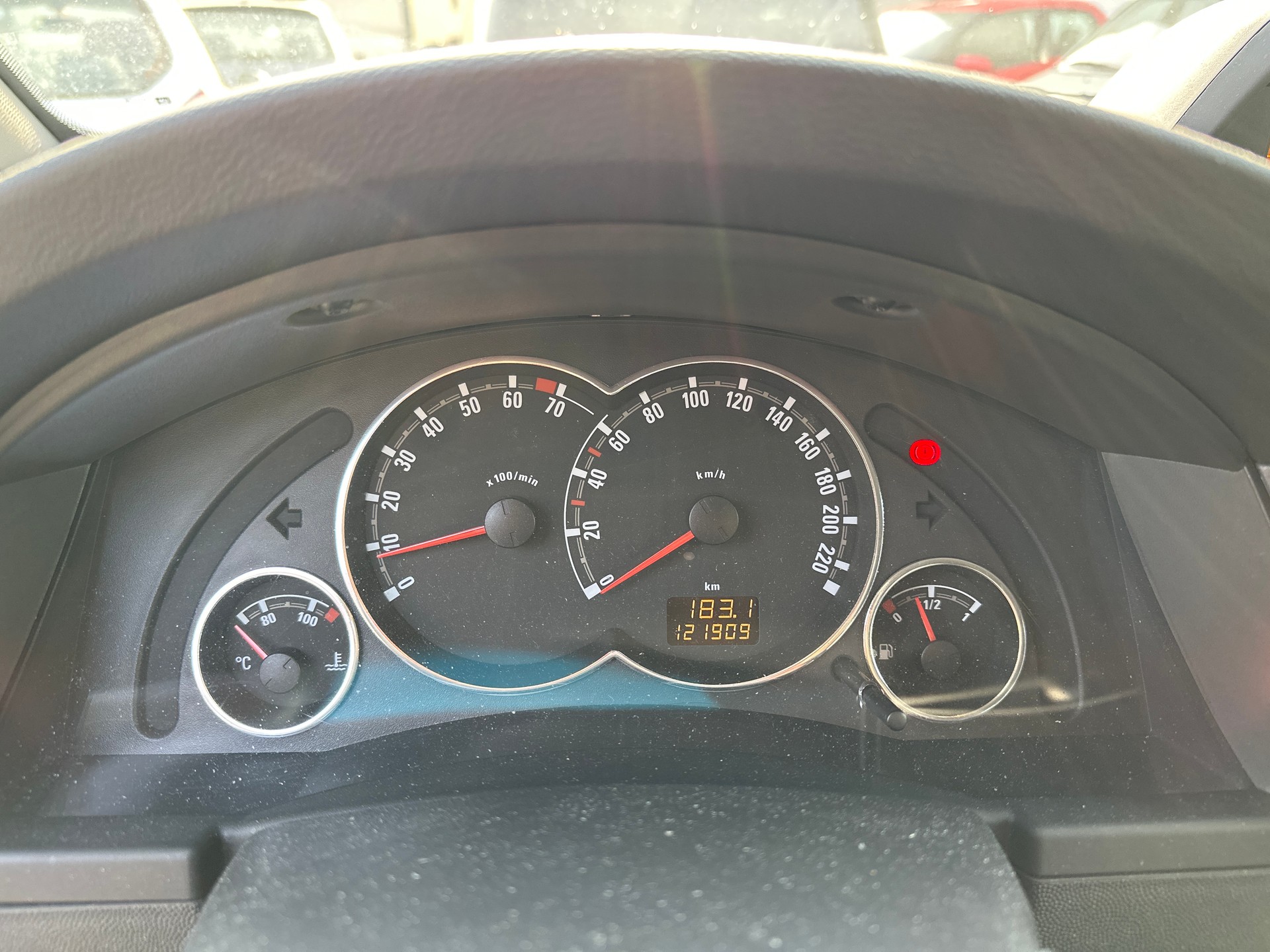 OPEL Meriva 1.8i 16V Edition-image-14