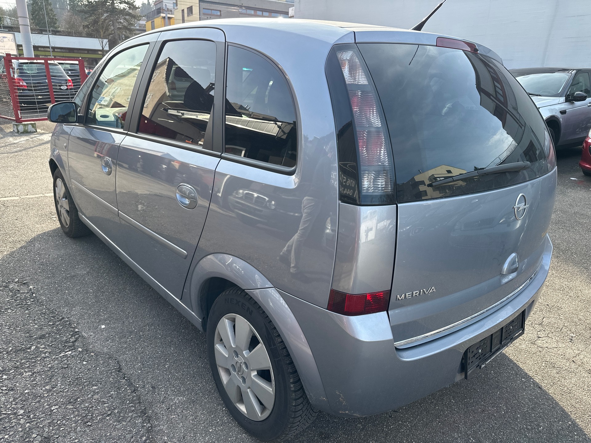 OPEL Meriva 1.8i 16V Edition-image-4
