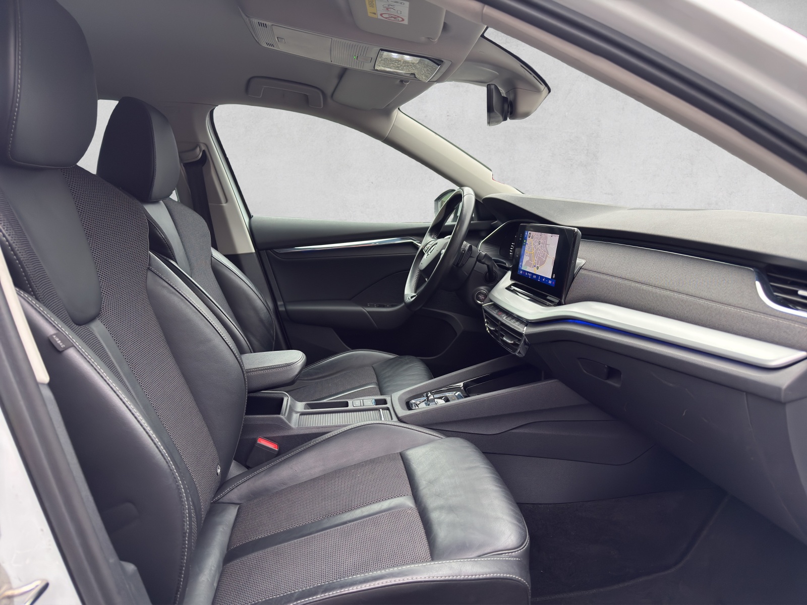 SKODA Octavia Combi 1.5 TSI mHEV DSG Style-image-15