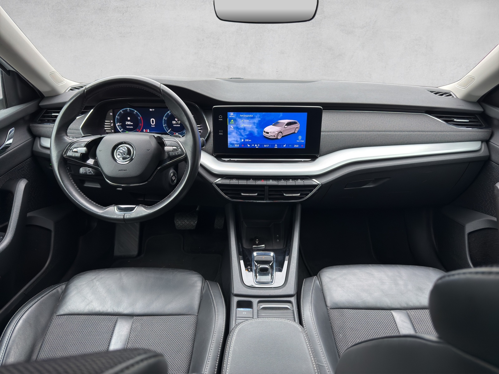 SKODA Octavia Combi 1.5 TSI mHEV DSG Style-image-9