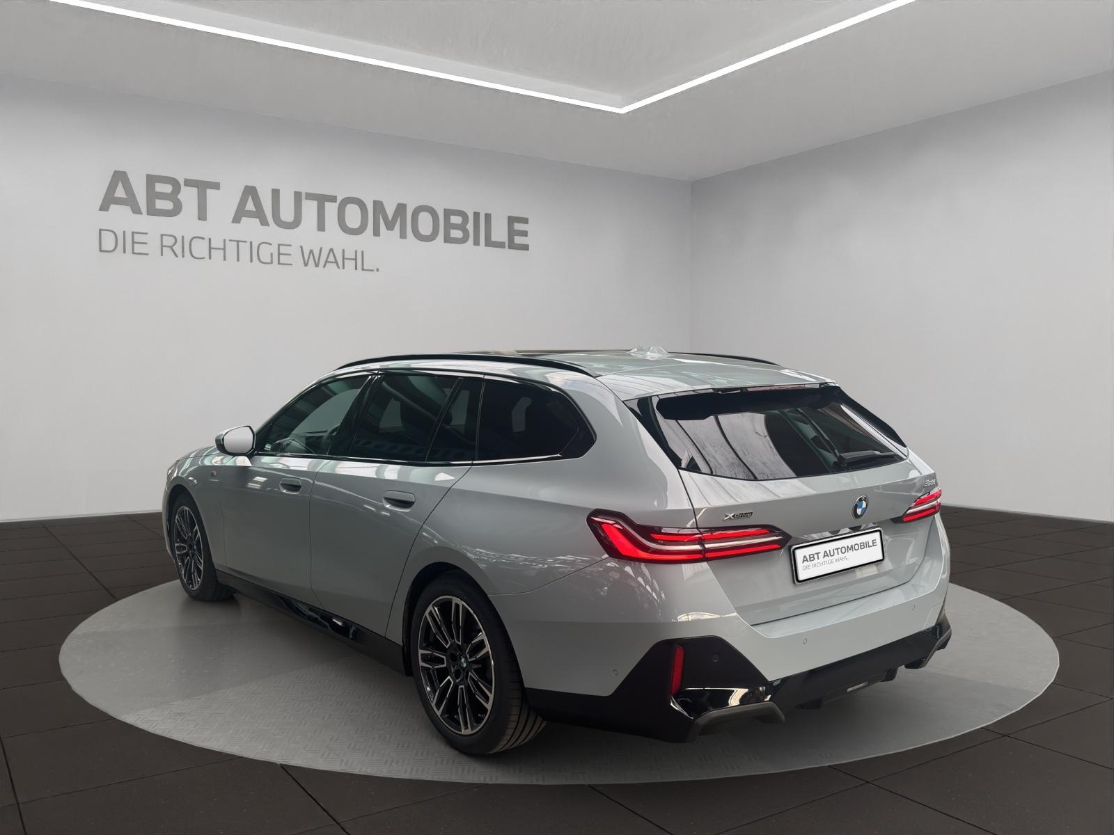BMW 520d xDrive Touring-showroom-element-2
