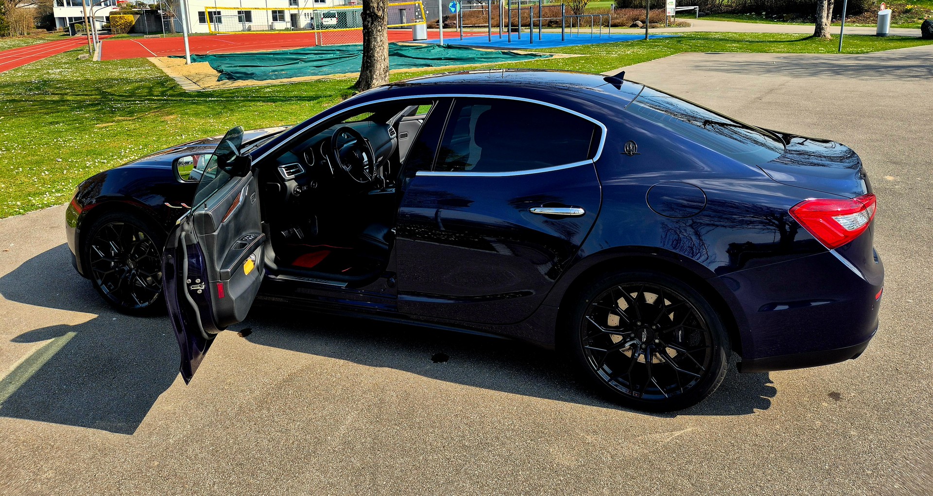 MASERATI Ghibli S Q4 3.0 V6 Automatica-image-3