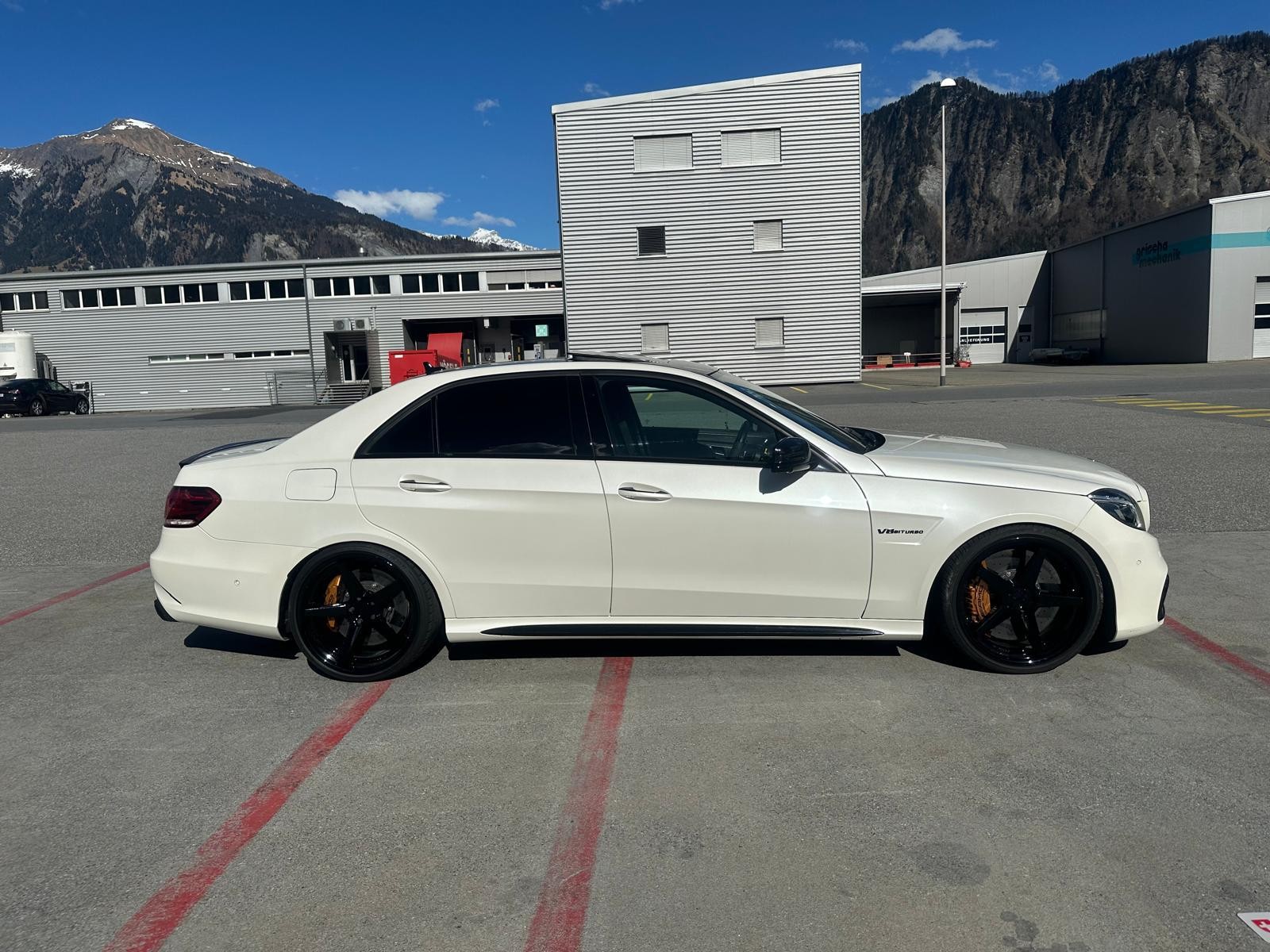 MERCEDES-BENZ E 63 AMG S 4Matic Speedshift-image-6